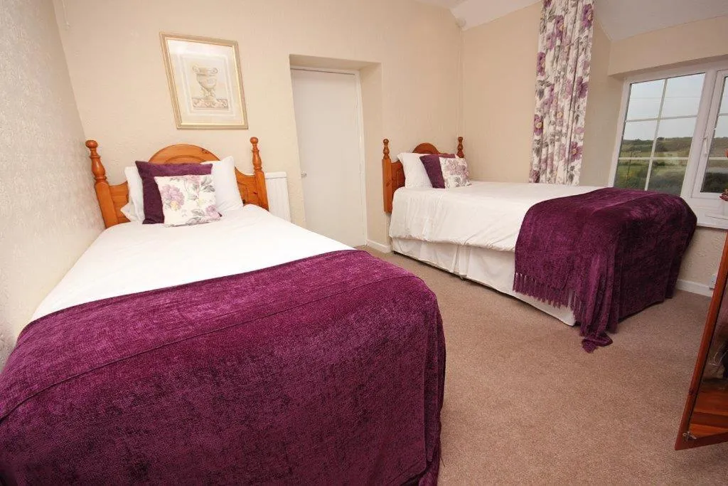 Bed in Lastra Farm Hotel