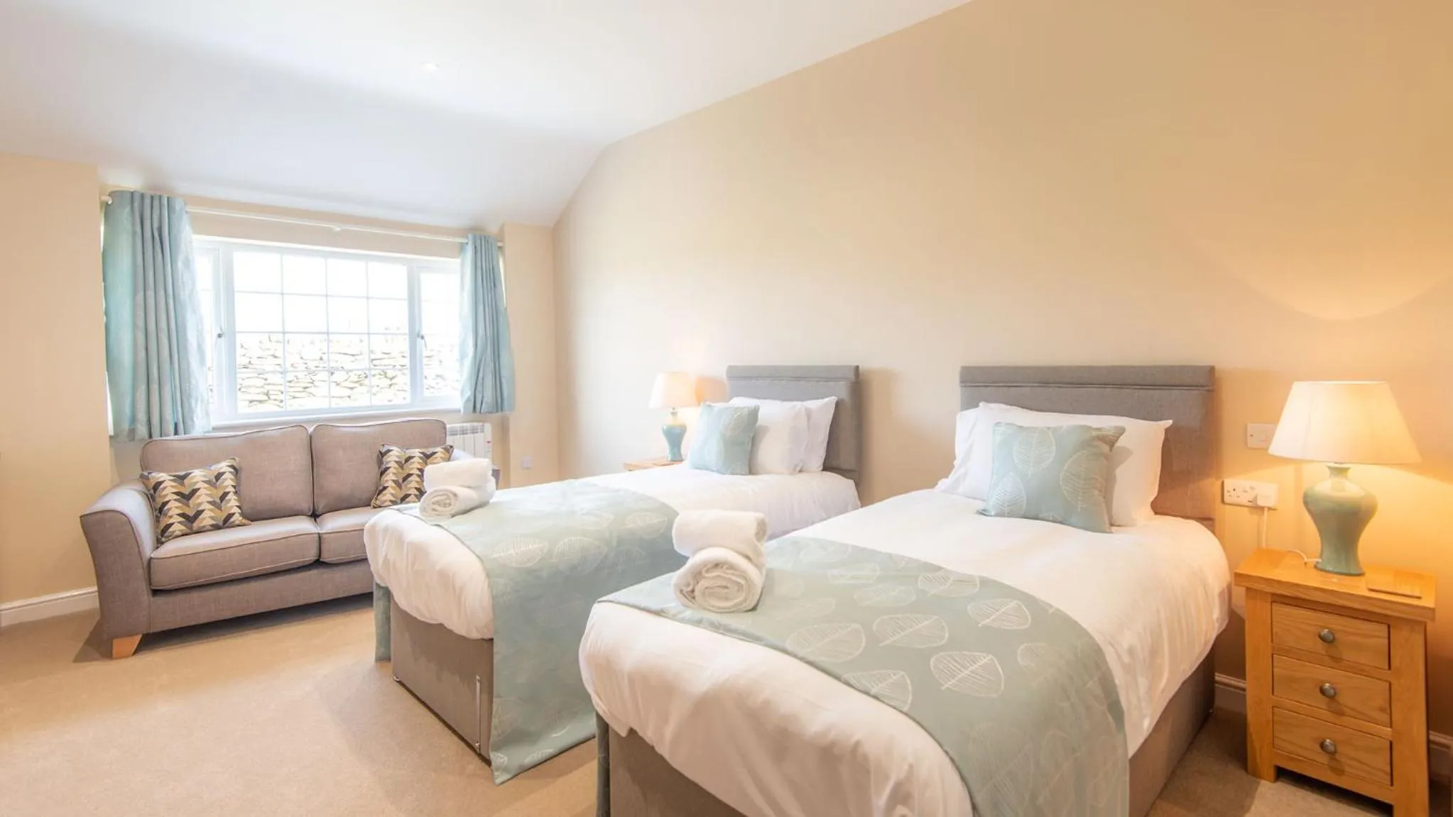 Bed in Lastra Farm Hotel