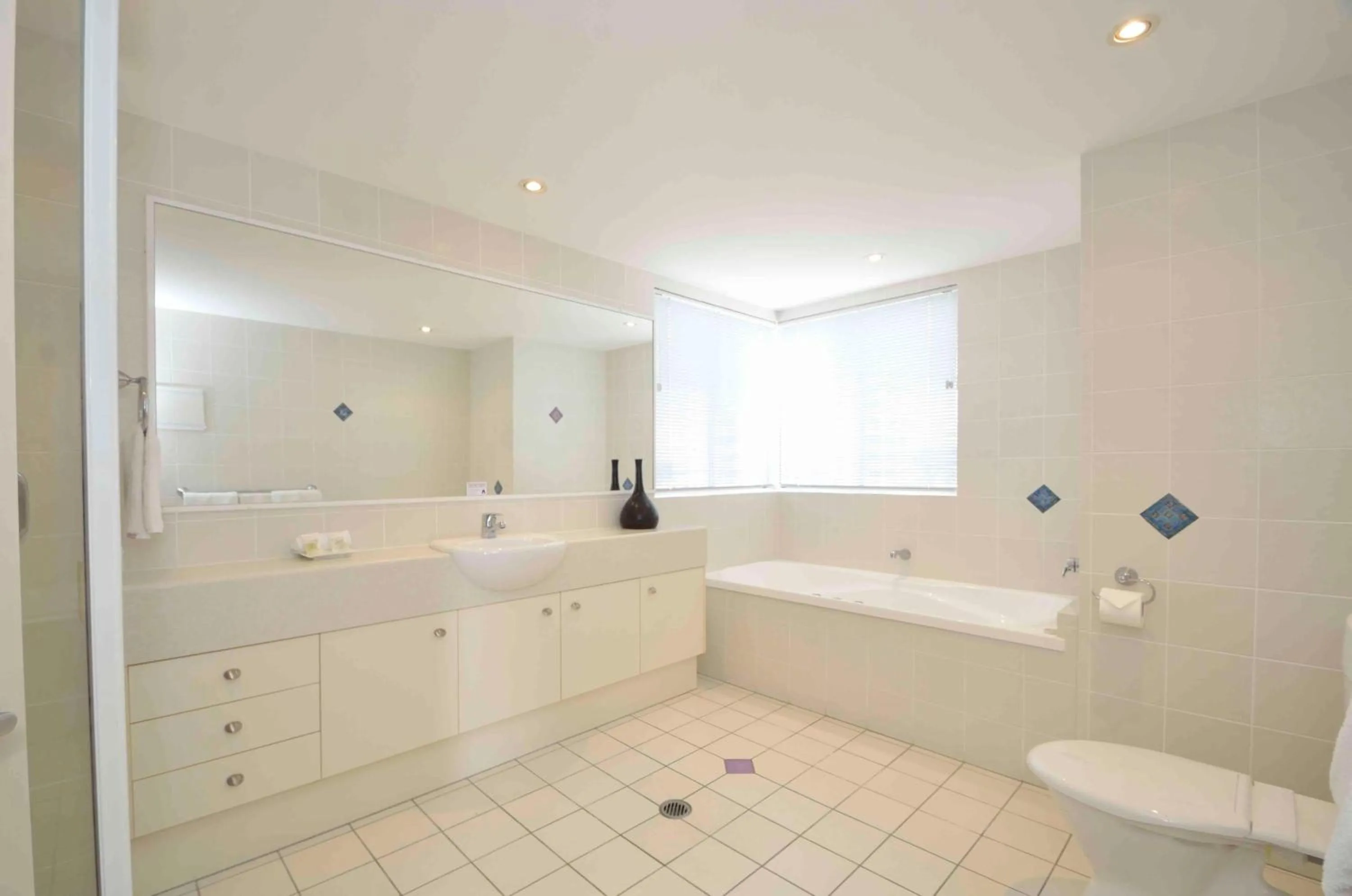 Bathroom in Myconos Resort