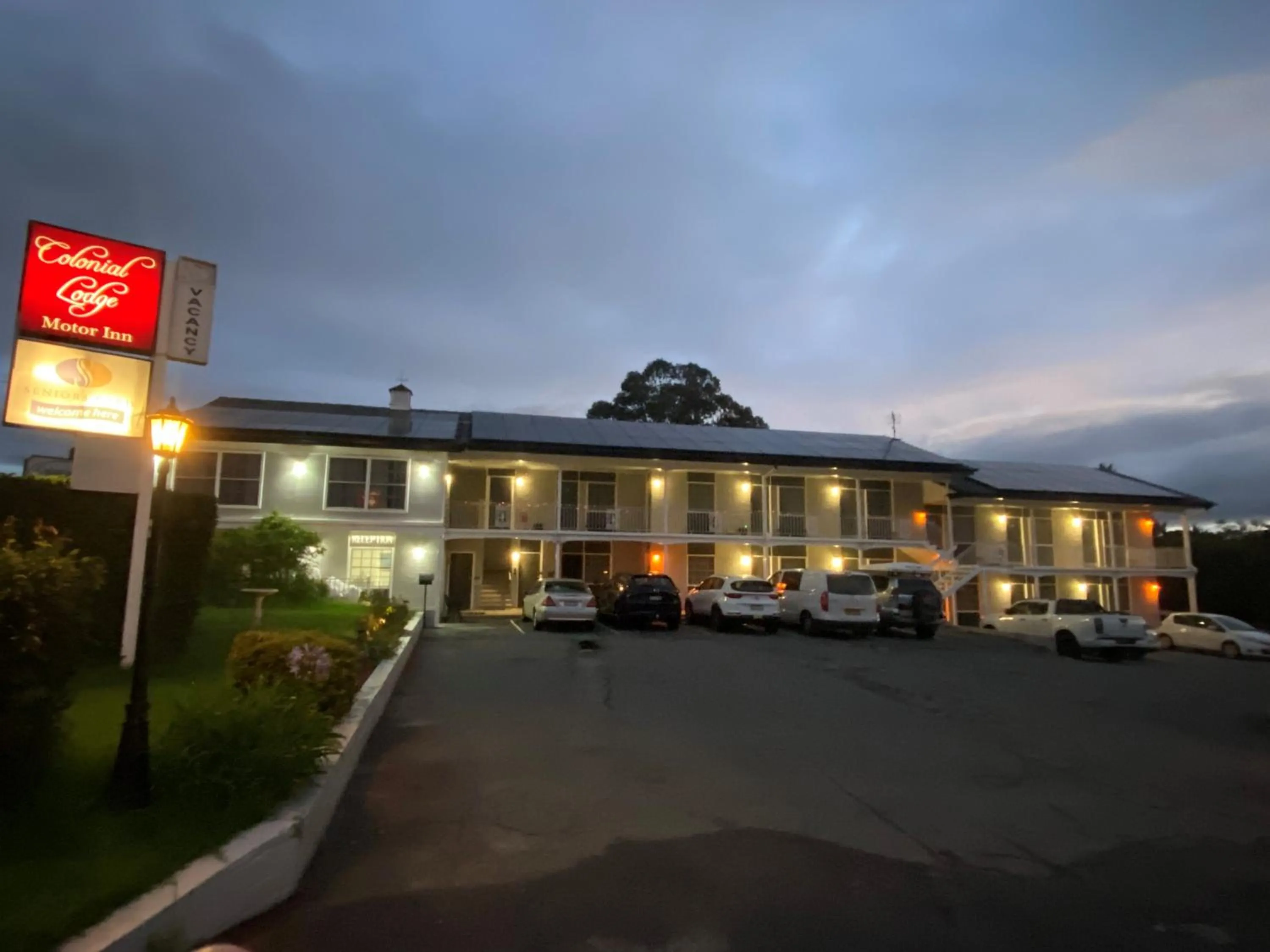 Colonial Lodge Motor Inn