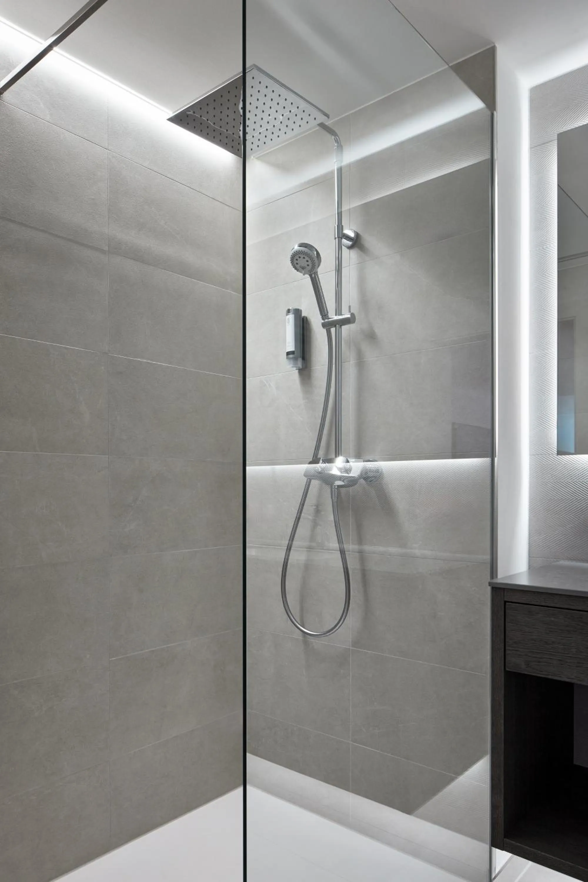 Shower in Hotel Wulfenia 4S - Adults Only