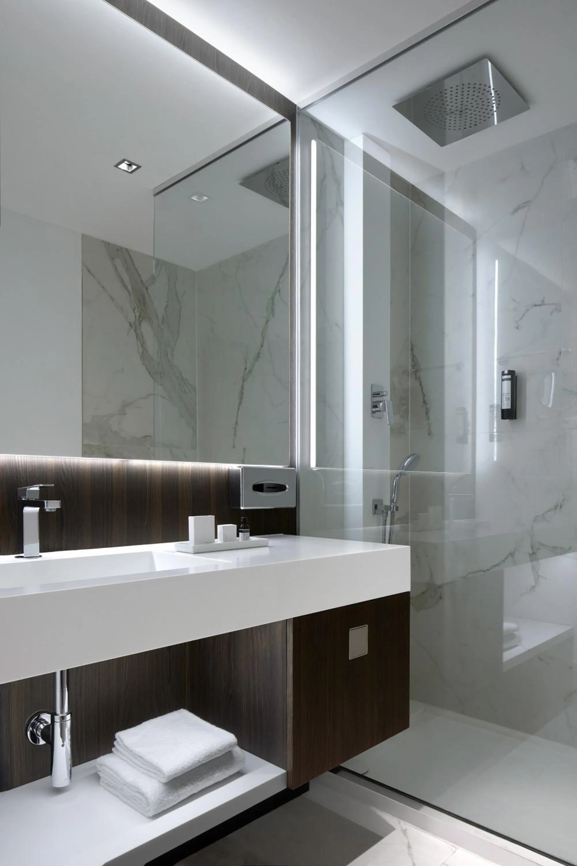 Bathroom in Hotel Wulfenia 4S - Adults Only