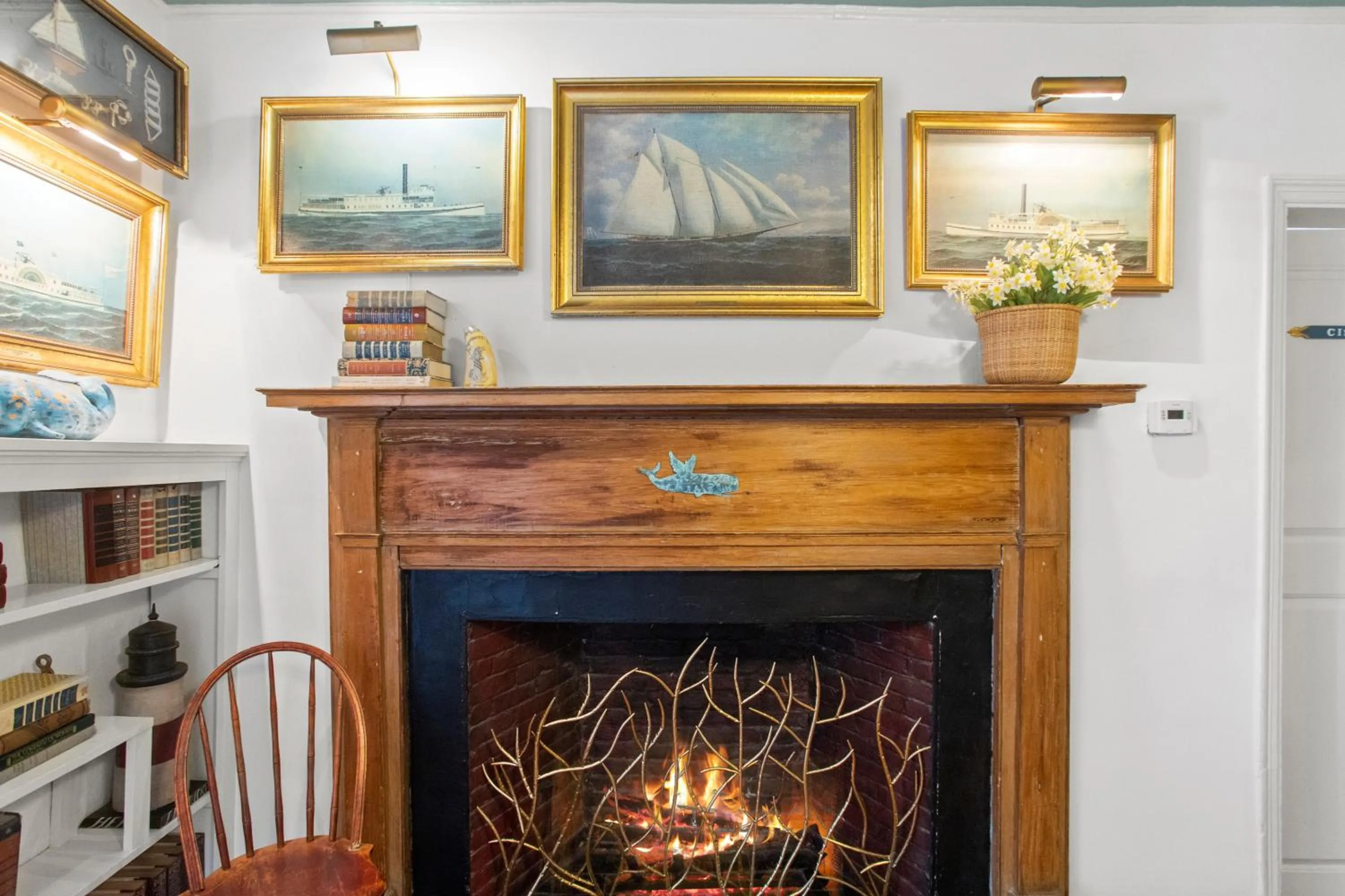 fireplace in Carlisle House Inn