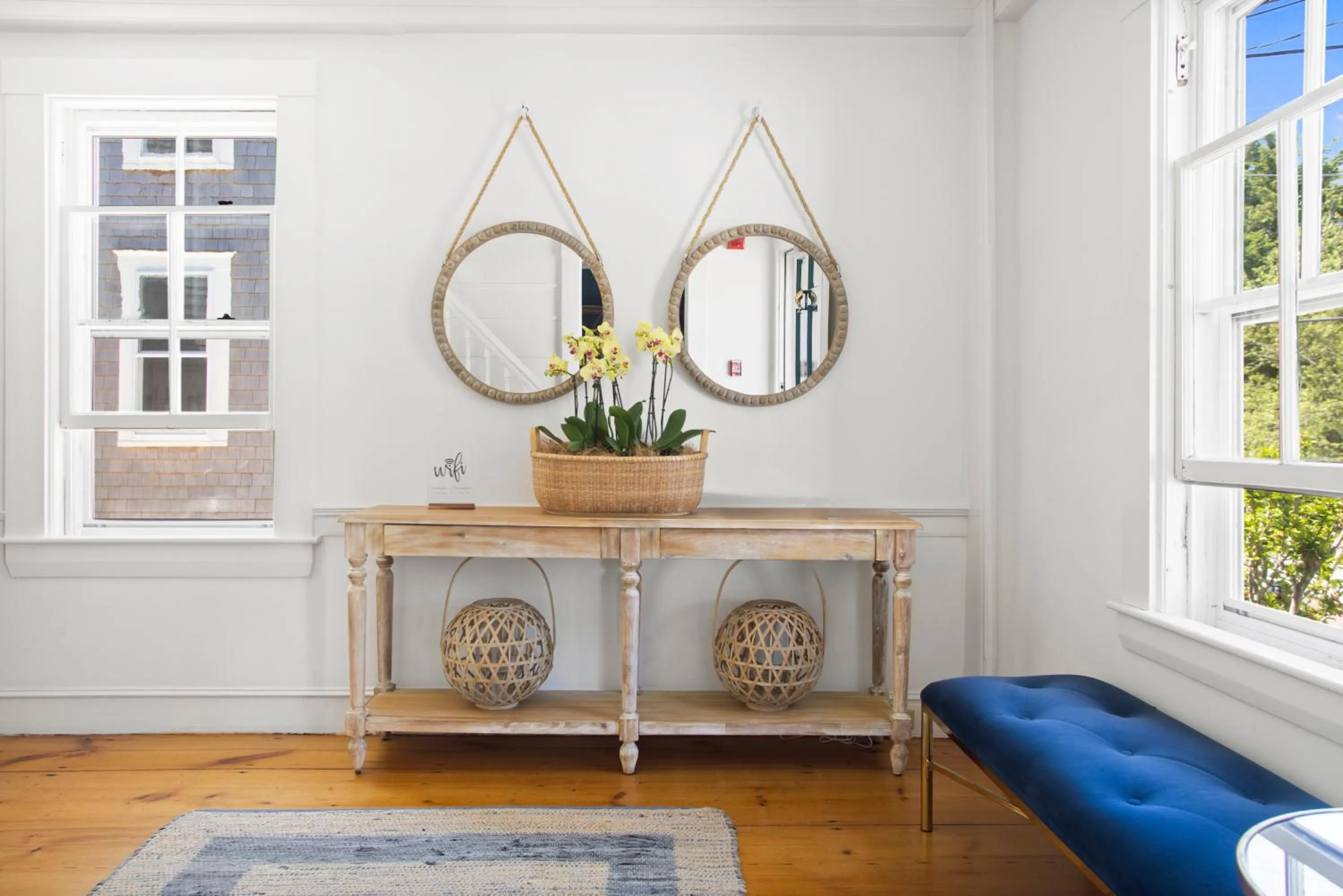 Lobby or reception in Carlisle House Inn