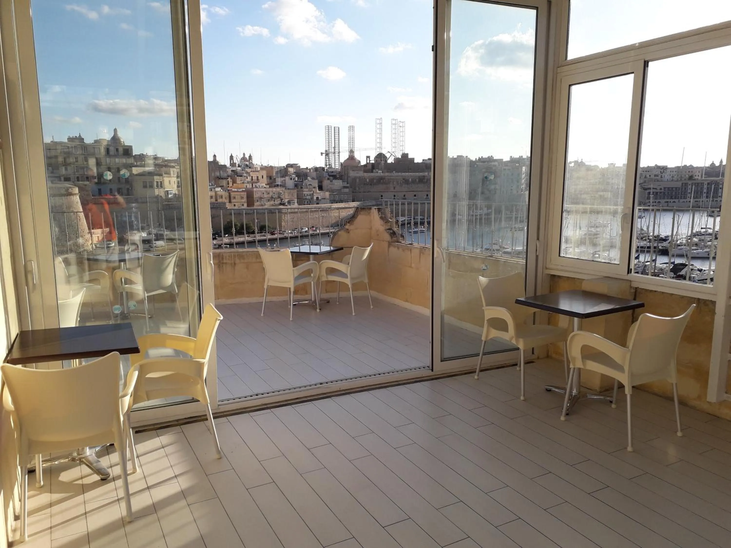 Food and drinks in Villa Del Porto