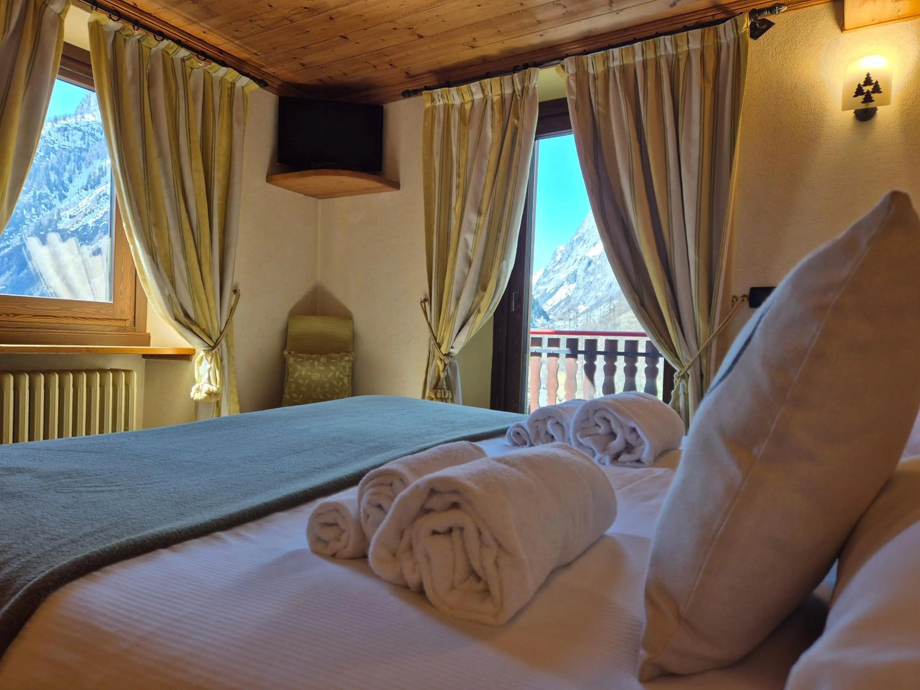 Bed in Hotel Dente Del Gigante