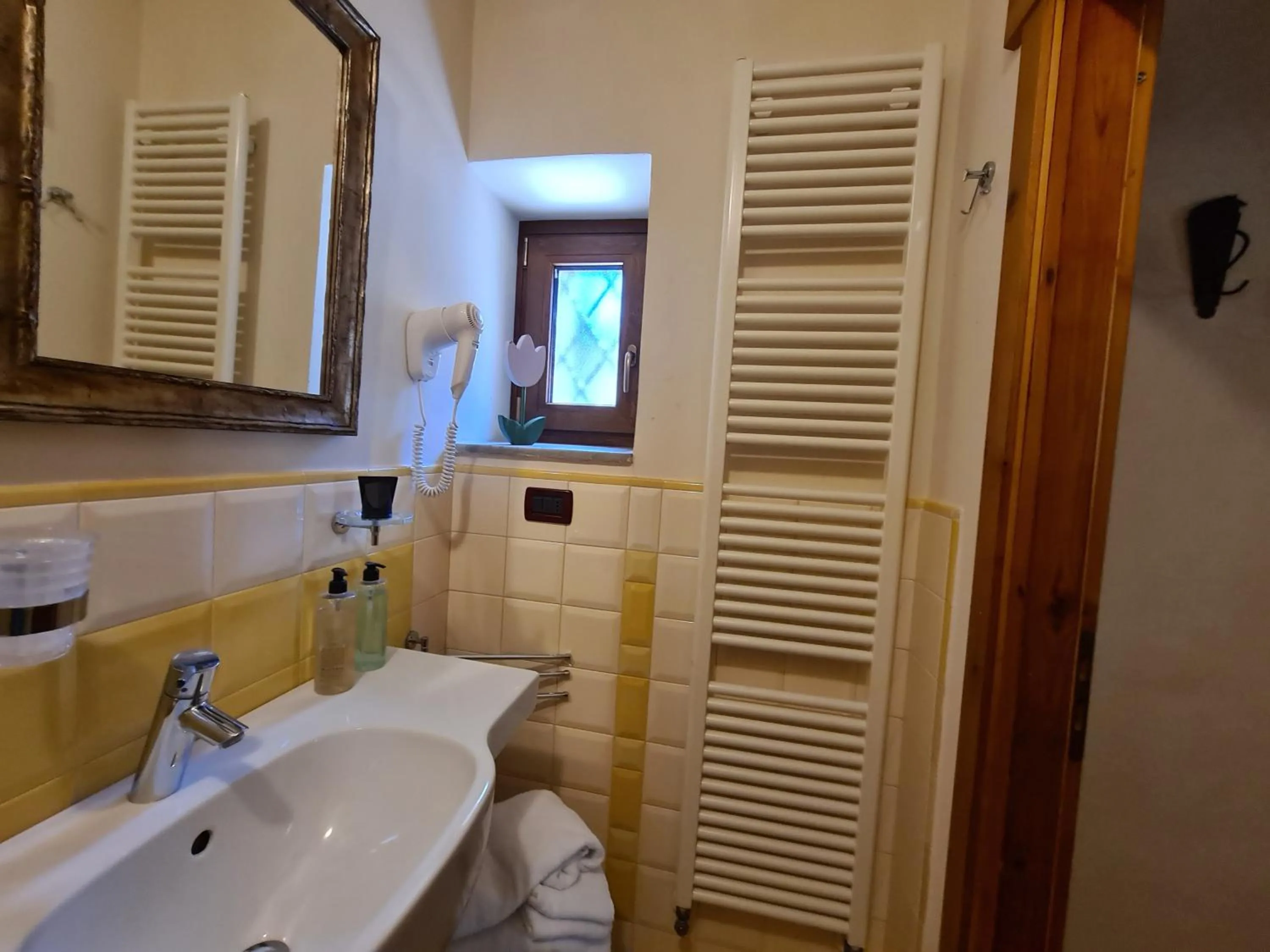 Hotel Dente Del Gigante