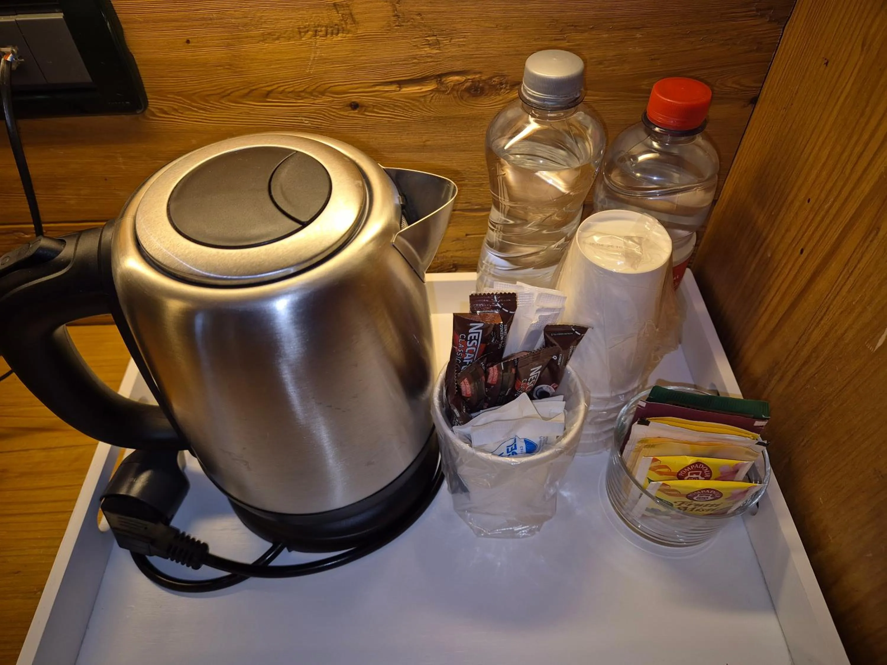 Coffee/tea facilities in Hotel Dente Del Gigante