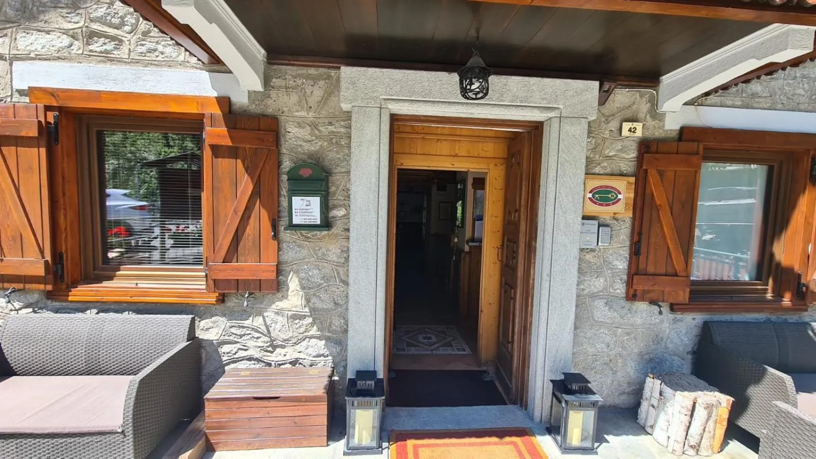 Facade/entrance in Hotel Dente Del Gigante