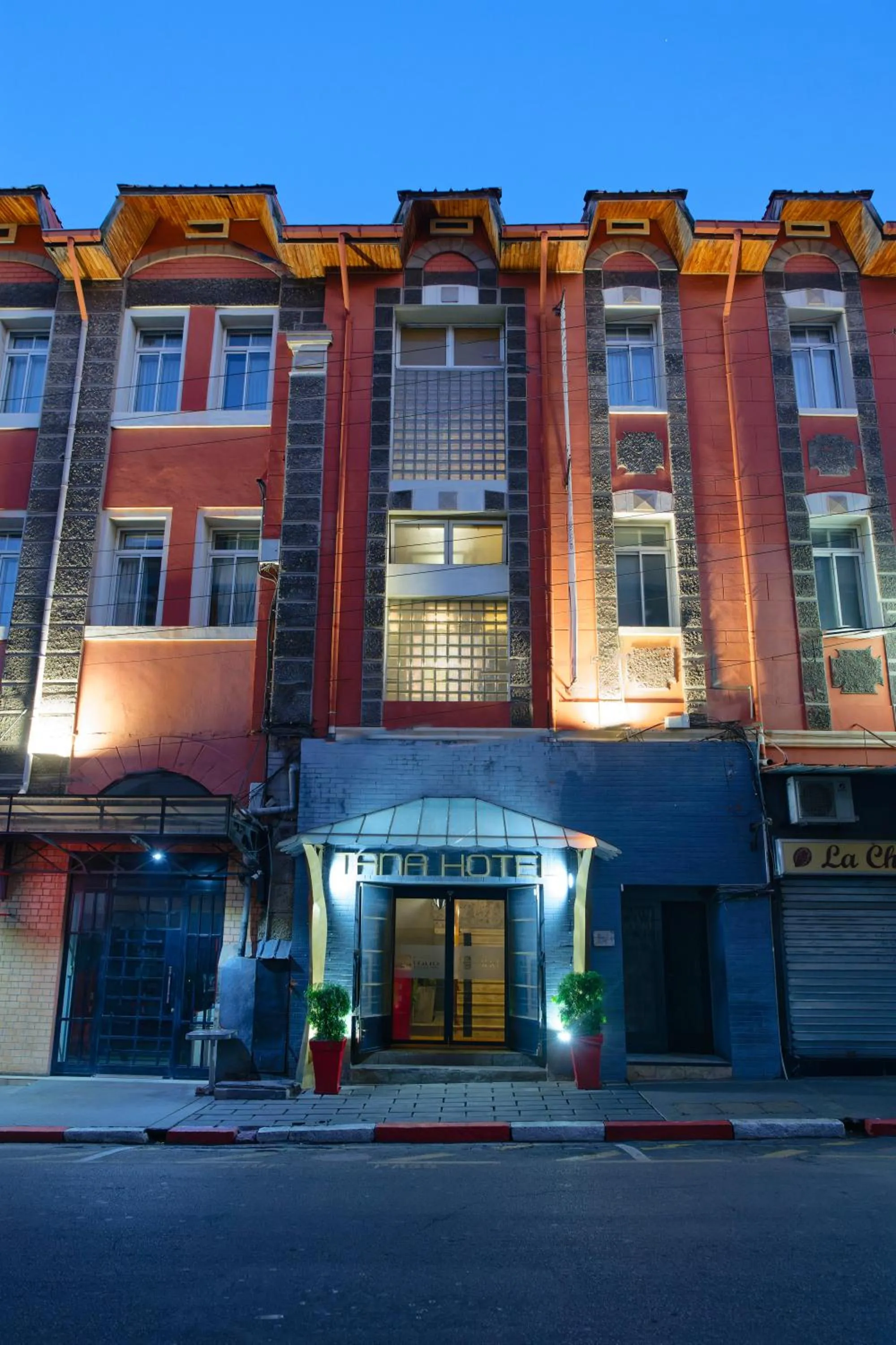 TANA-Boutique Hôtel