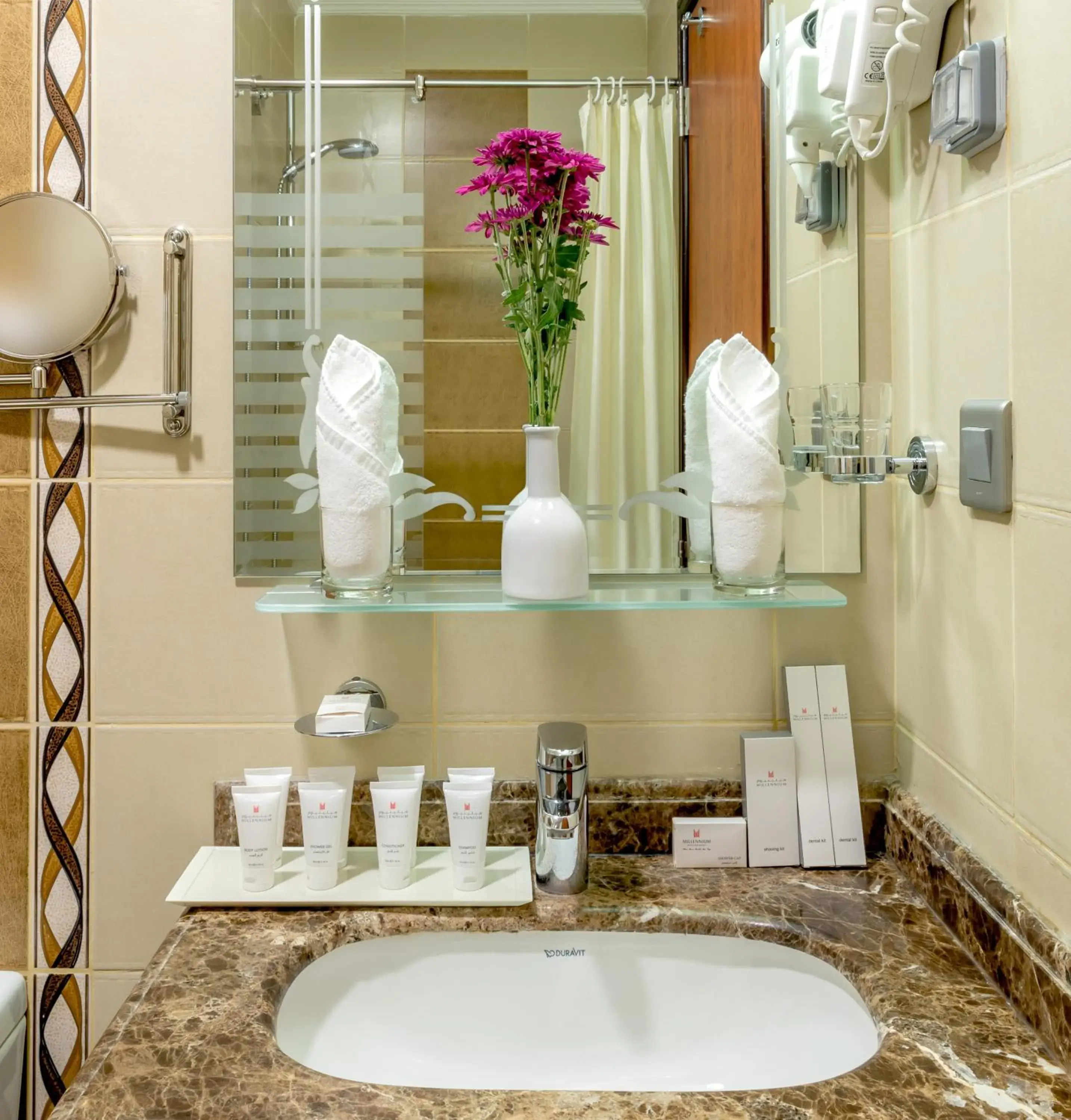 Superior Twin Room in M Hotel Al Dana Makkah by Millennium Superior Twin Room in M Hotel Al Dana Makkah by Millennium