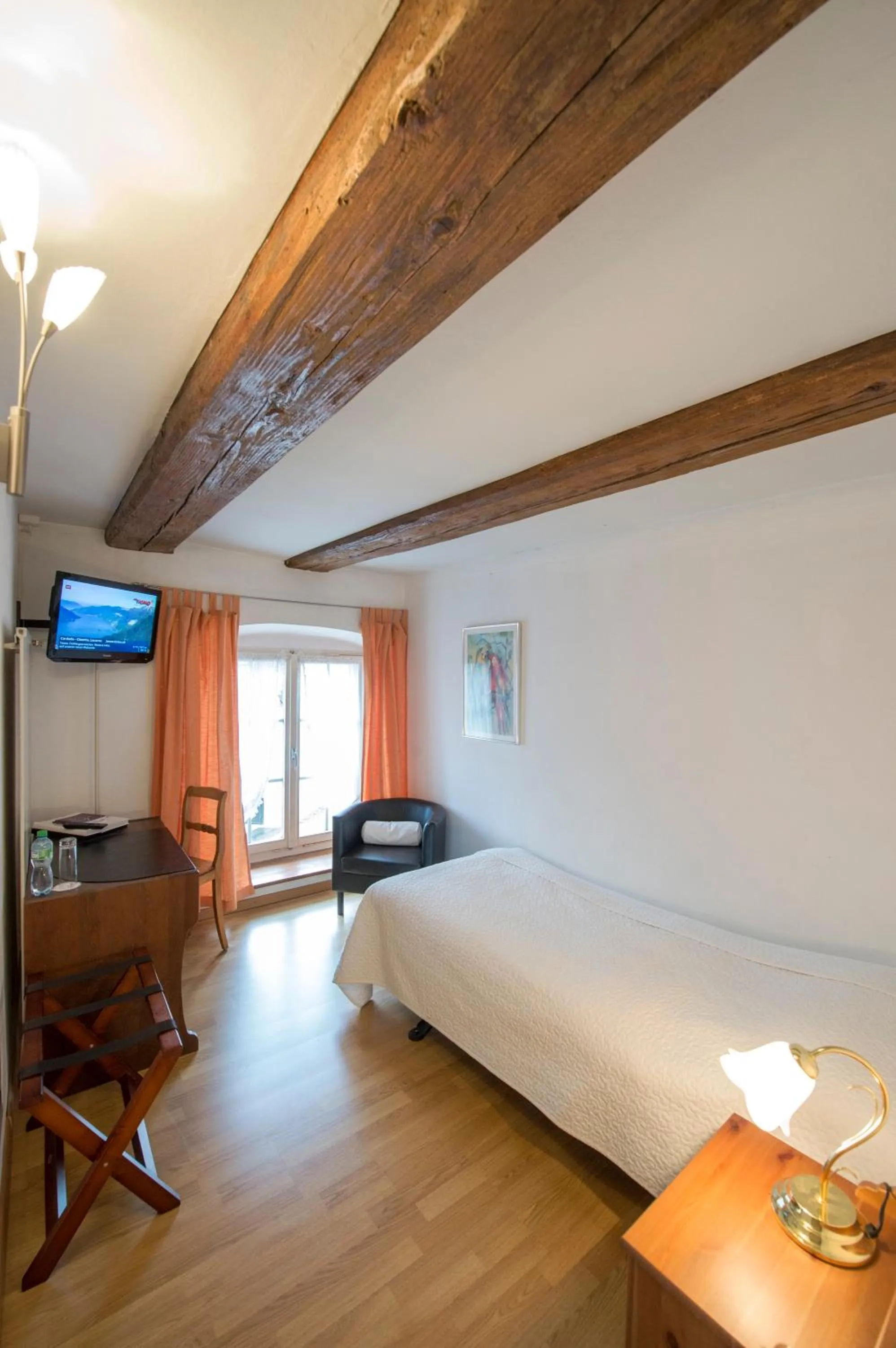 Photo of the whole room, Bed in Landgasthof Ochsen