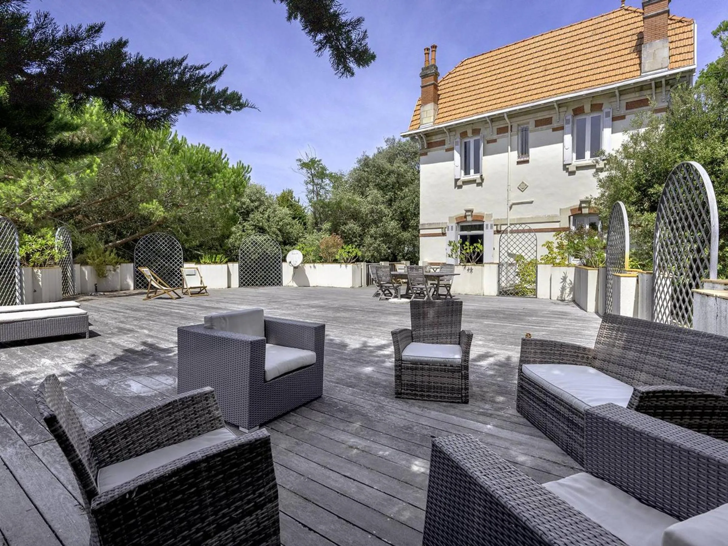 Villa Familiale près du Moulleau et Plage des Arbousiers avec Grand Jardin et Terrasse - FR-1-433-18