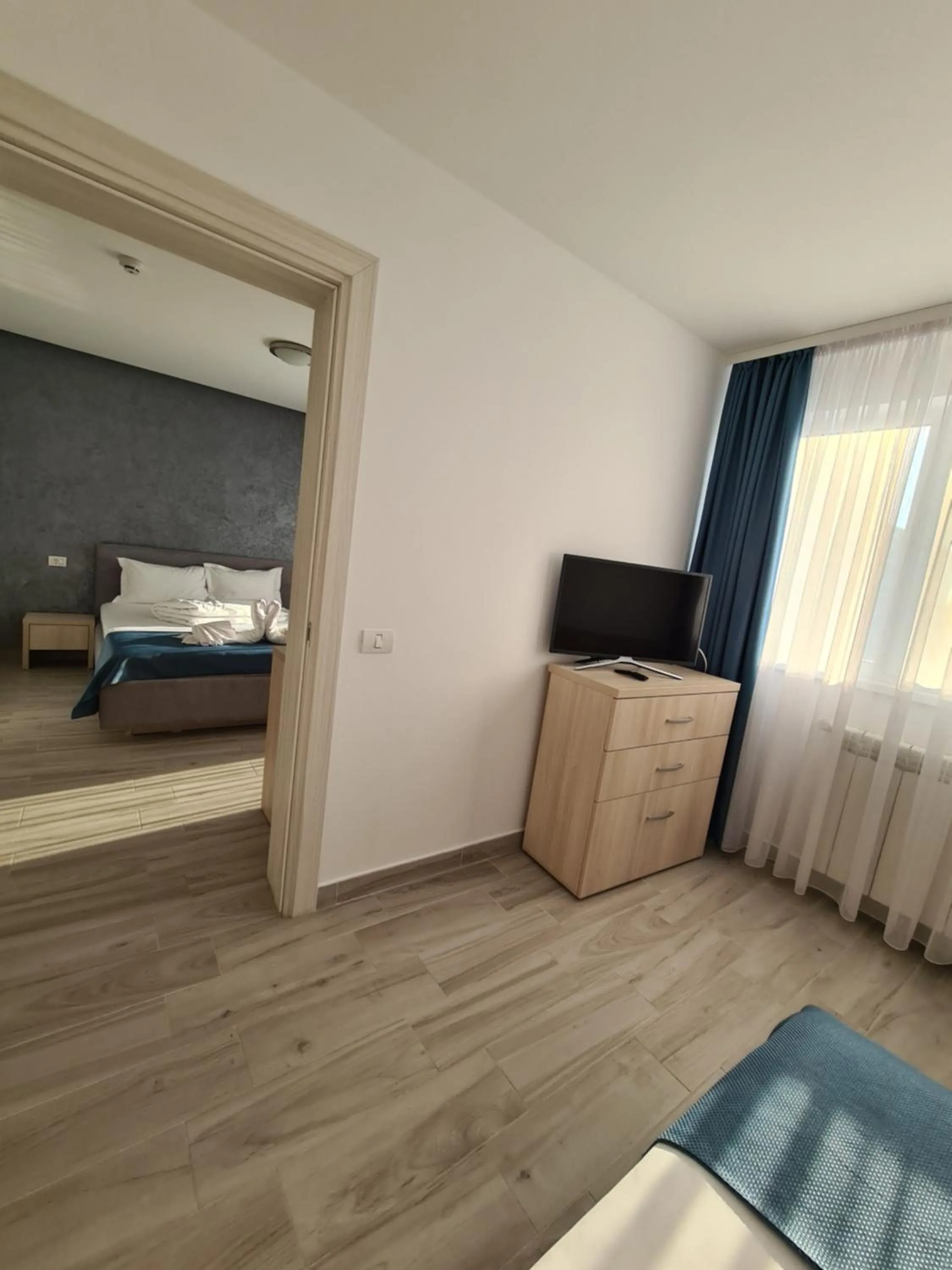 Bed in Turquoise Boutique