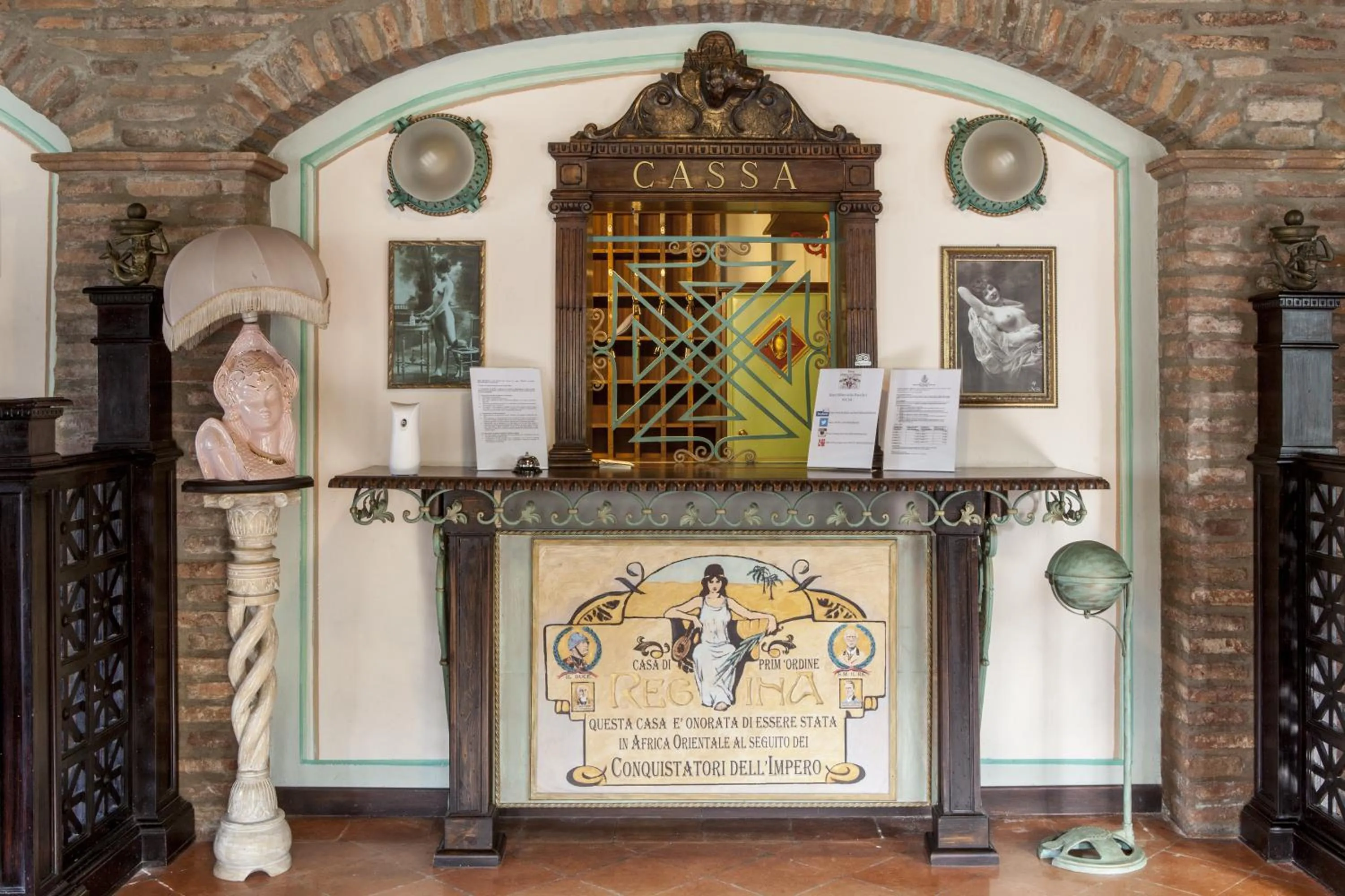 Decorative detail in Hotel Villino Della Flanella