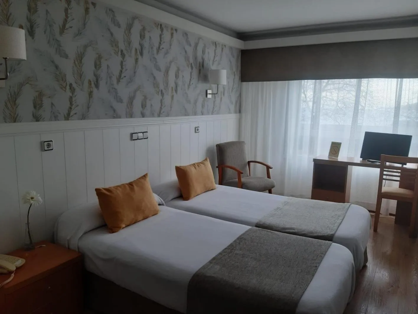 Decorative detail, Bed in Hotel Almirante