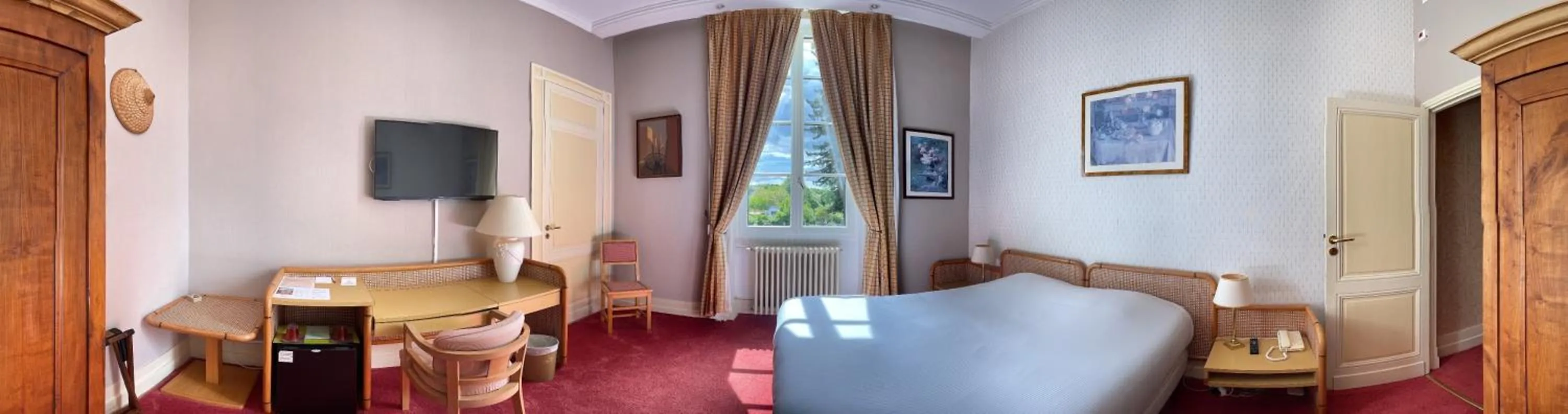 Bedroom in Le Manoir de Bellerive