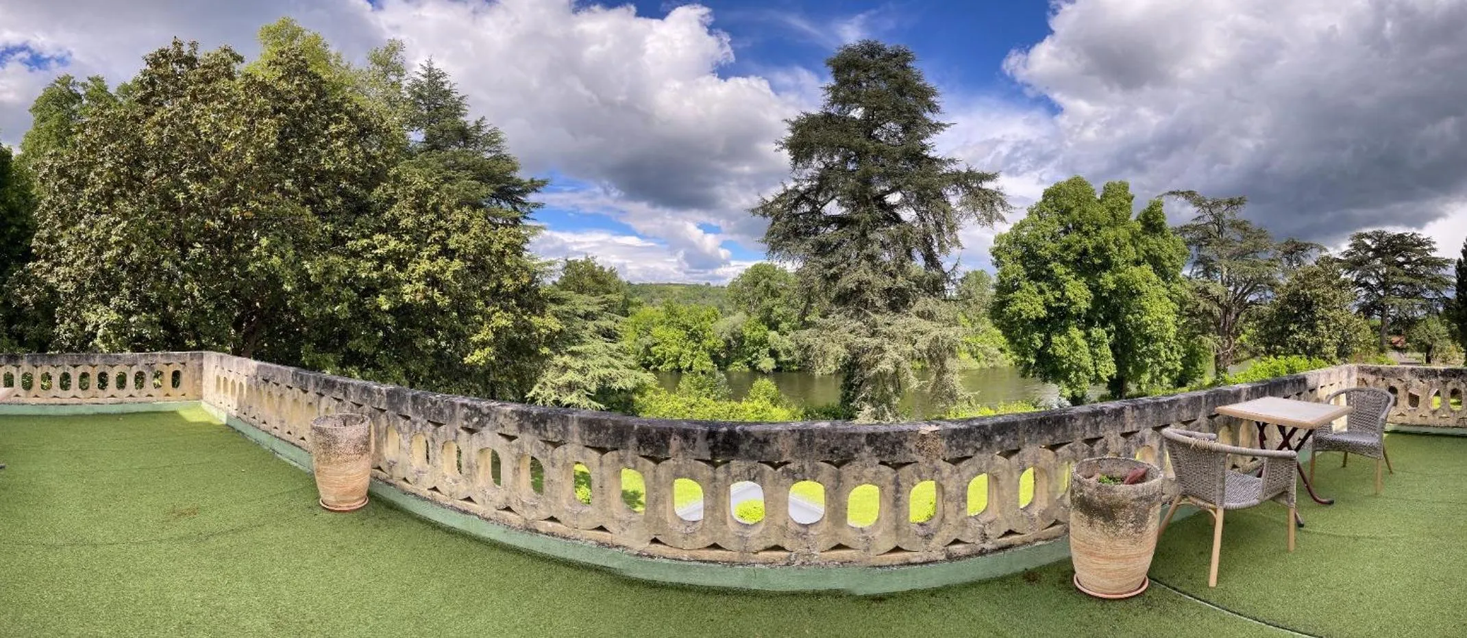 Natural landscape in Le Manoir de Bellerive