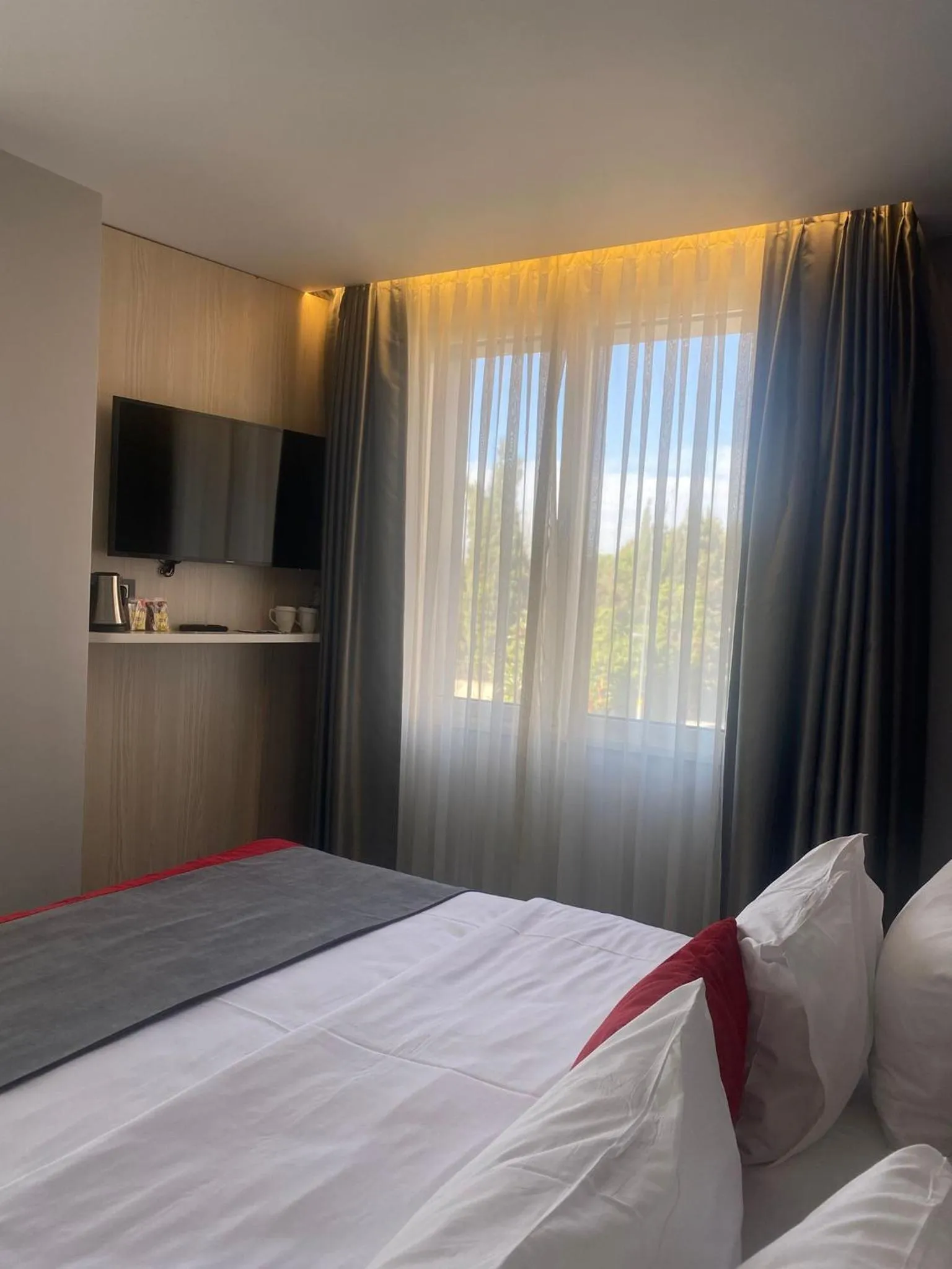 Bed in Holiday Inn Express Istanbul-Altunizade by IHG