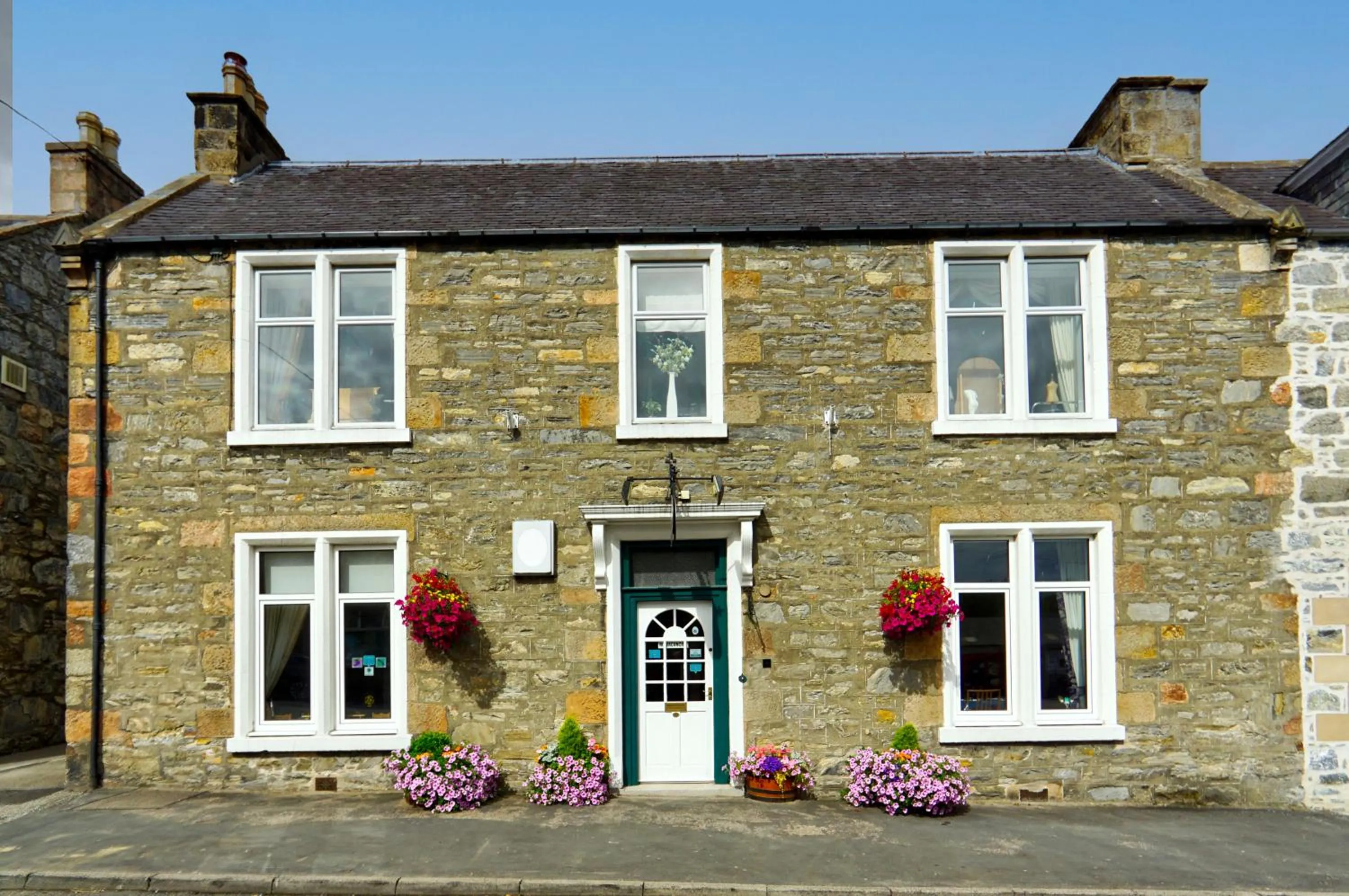 Property building in The Tannochbrae