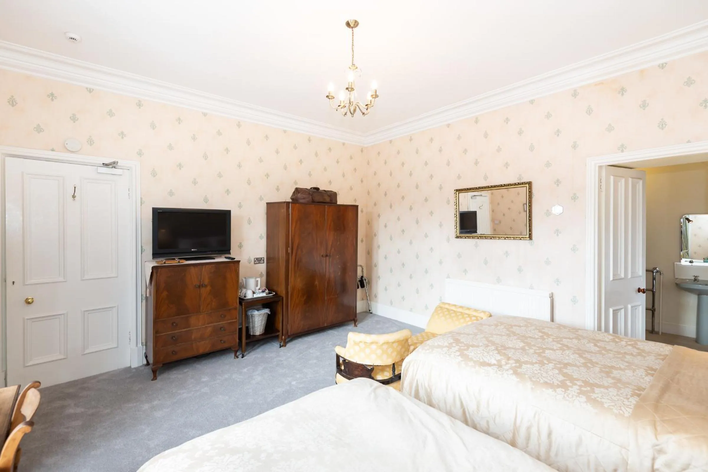 Bed in The Tannochbrae