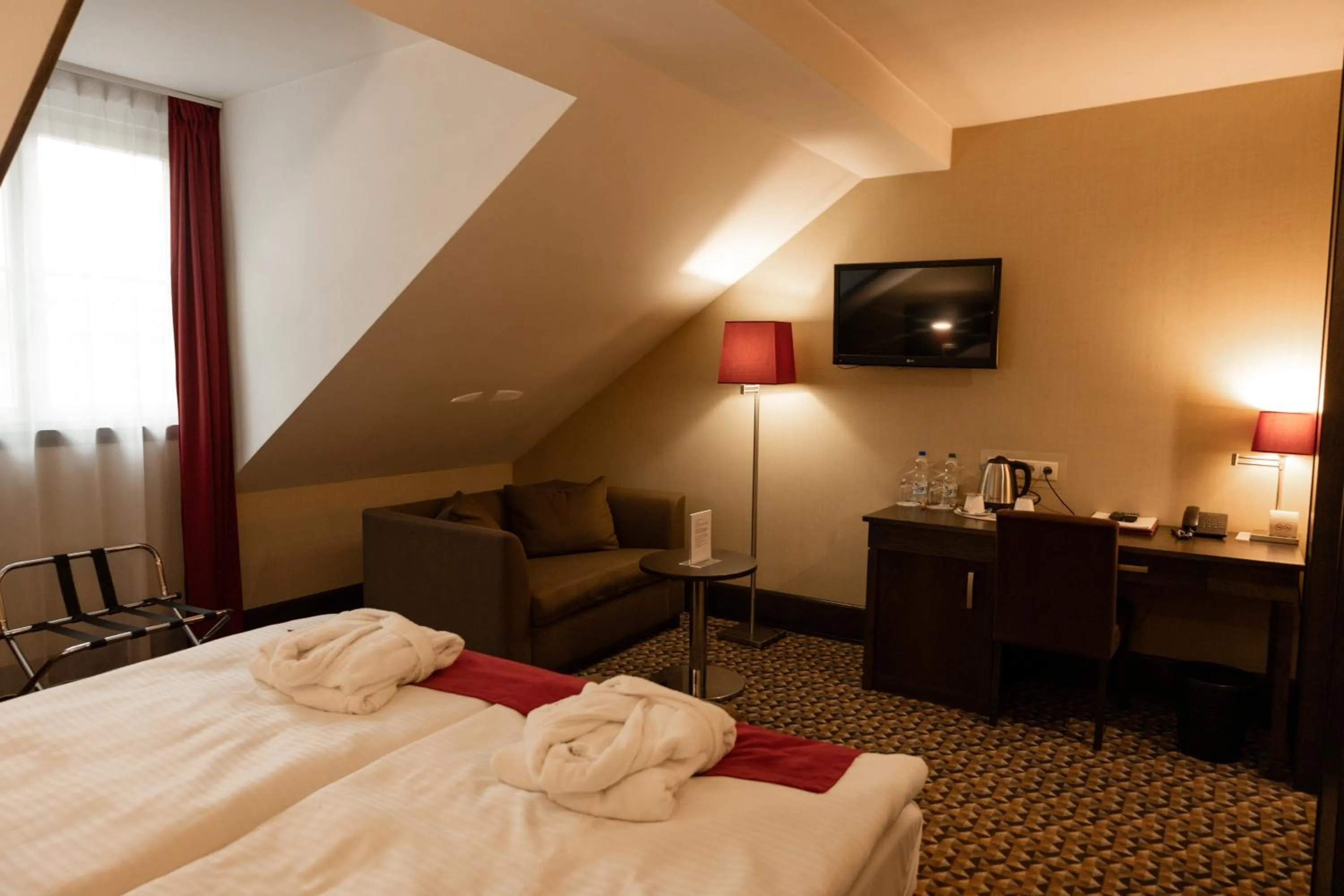 Other, Bed in Red Baron Hotel & Restaurant