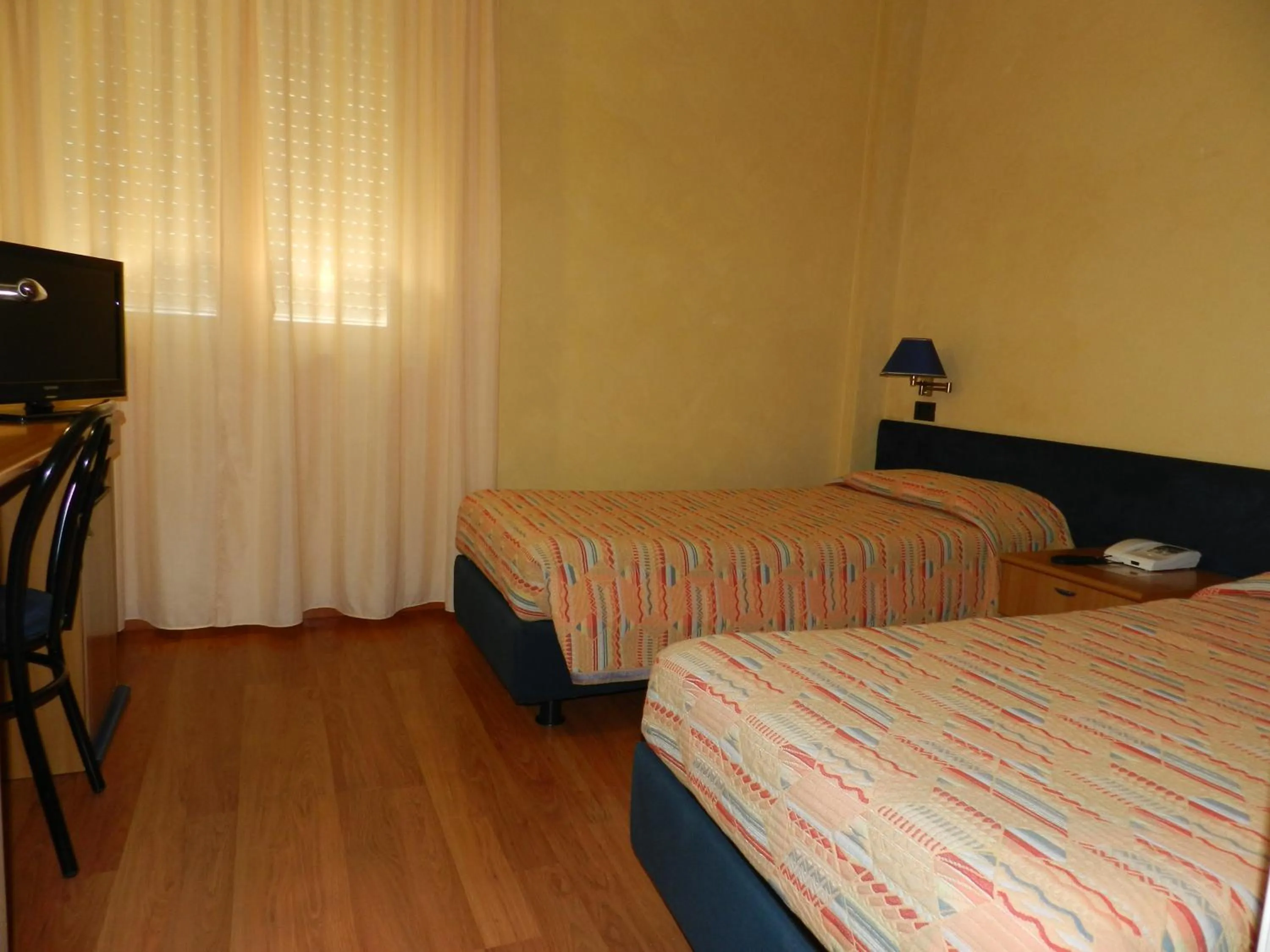 Bed in Hotel Victoria