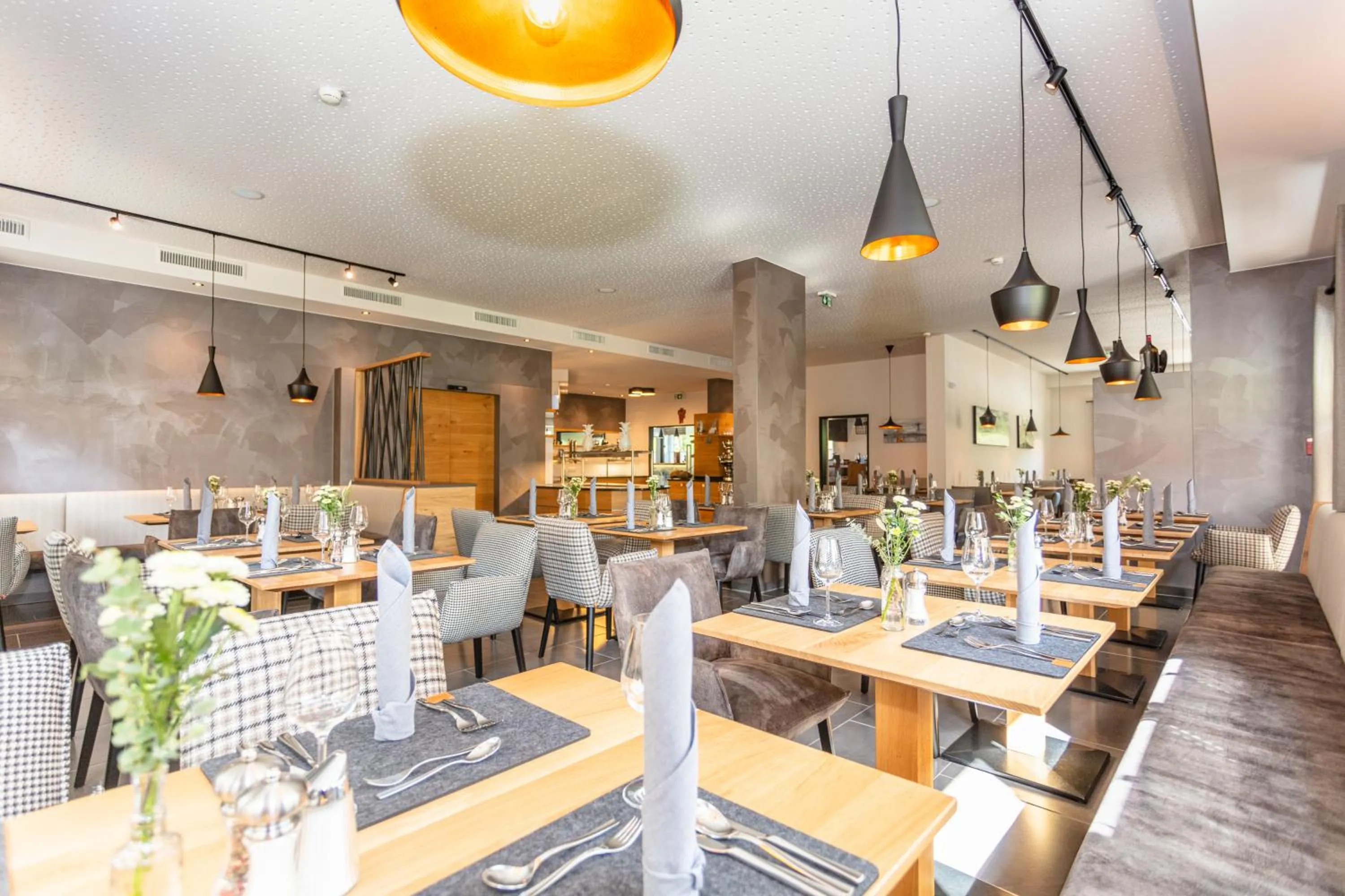 Restaurant/places to eat in Hotel Almrausch