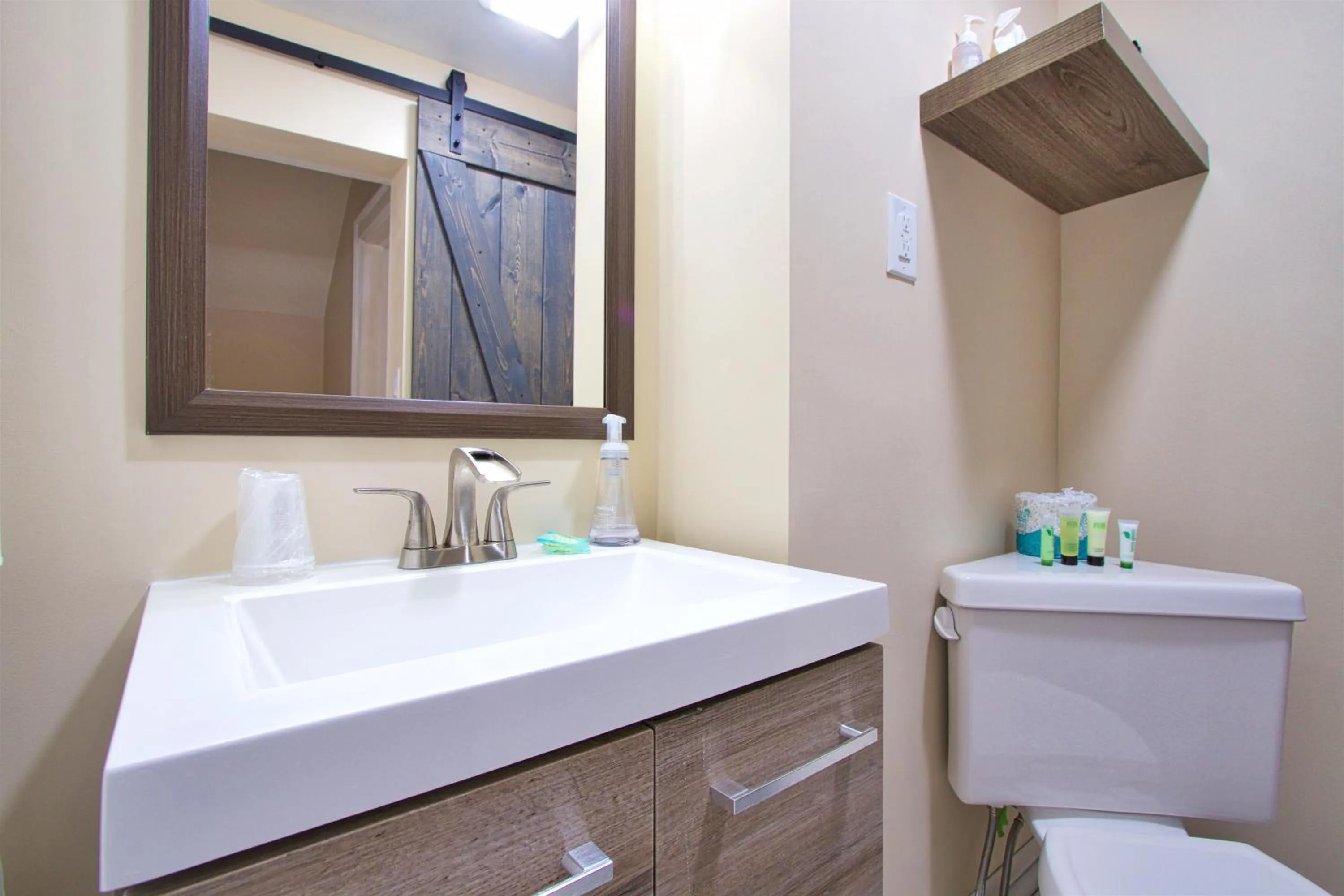 Bathroom in Blacksburg Bed & Breakfast