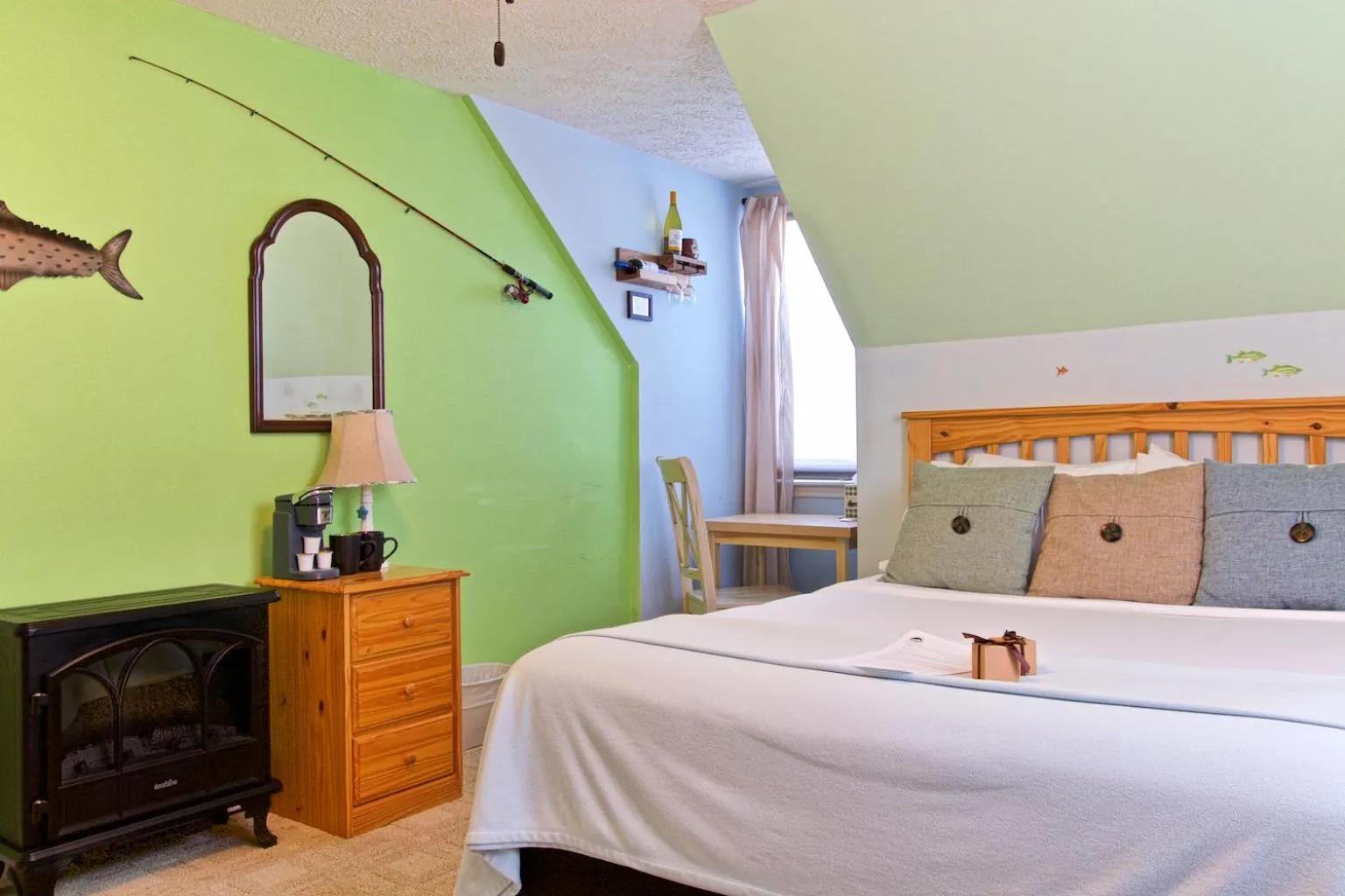 Bed in Blacksburg Bed & Breakfast