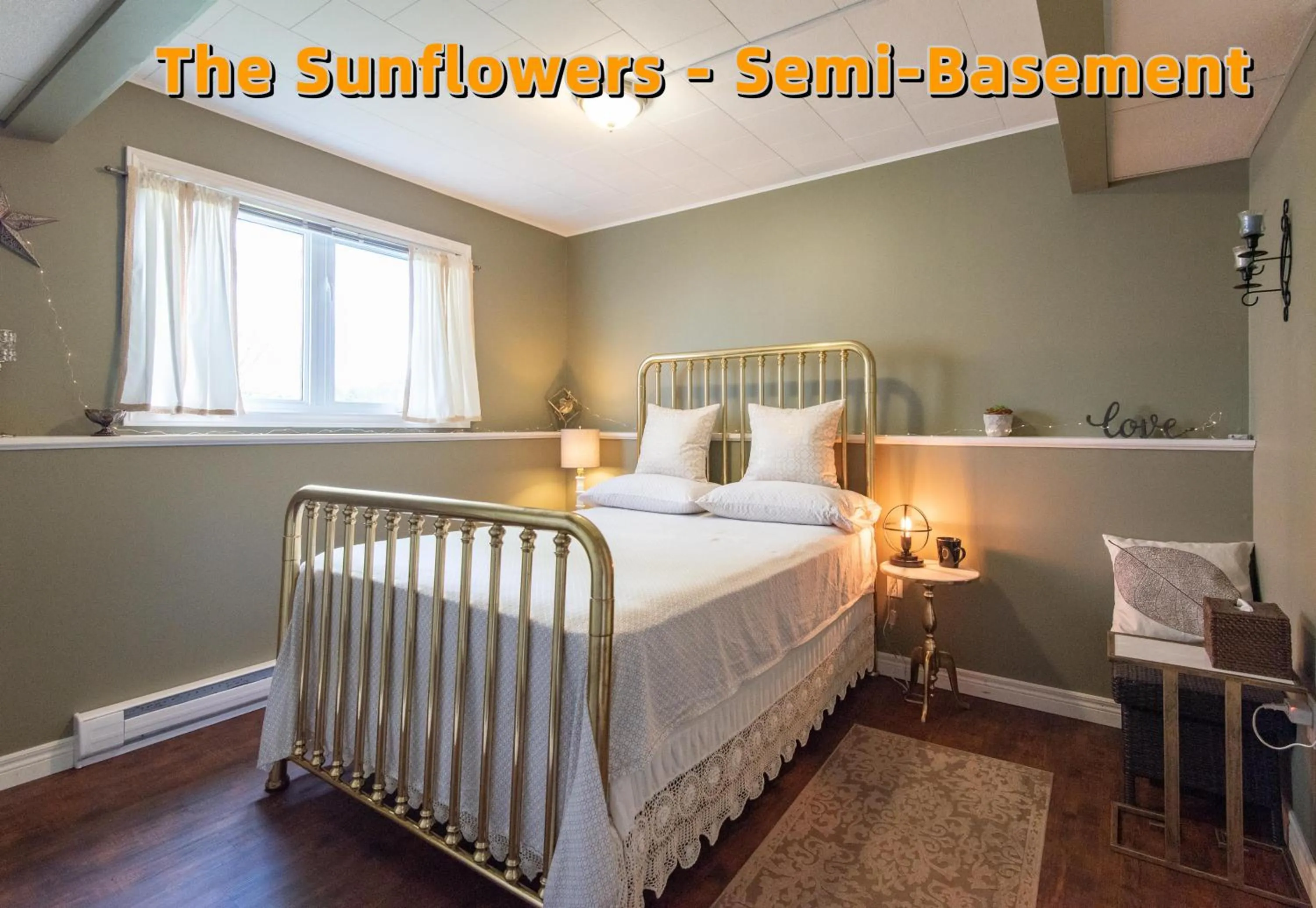 Photo of the whole room, Bed in Chez Nous