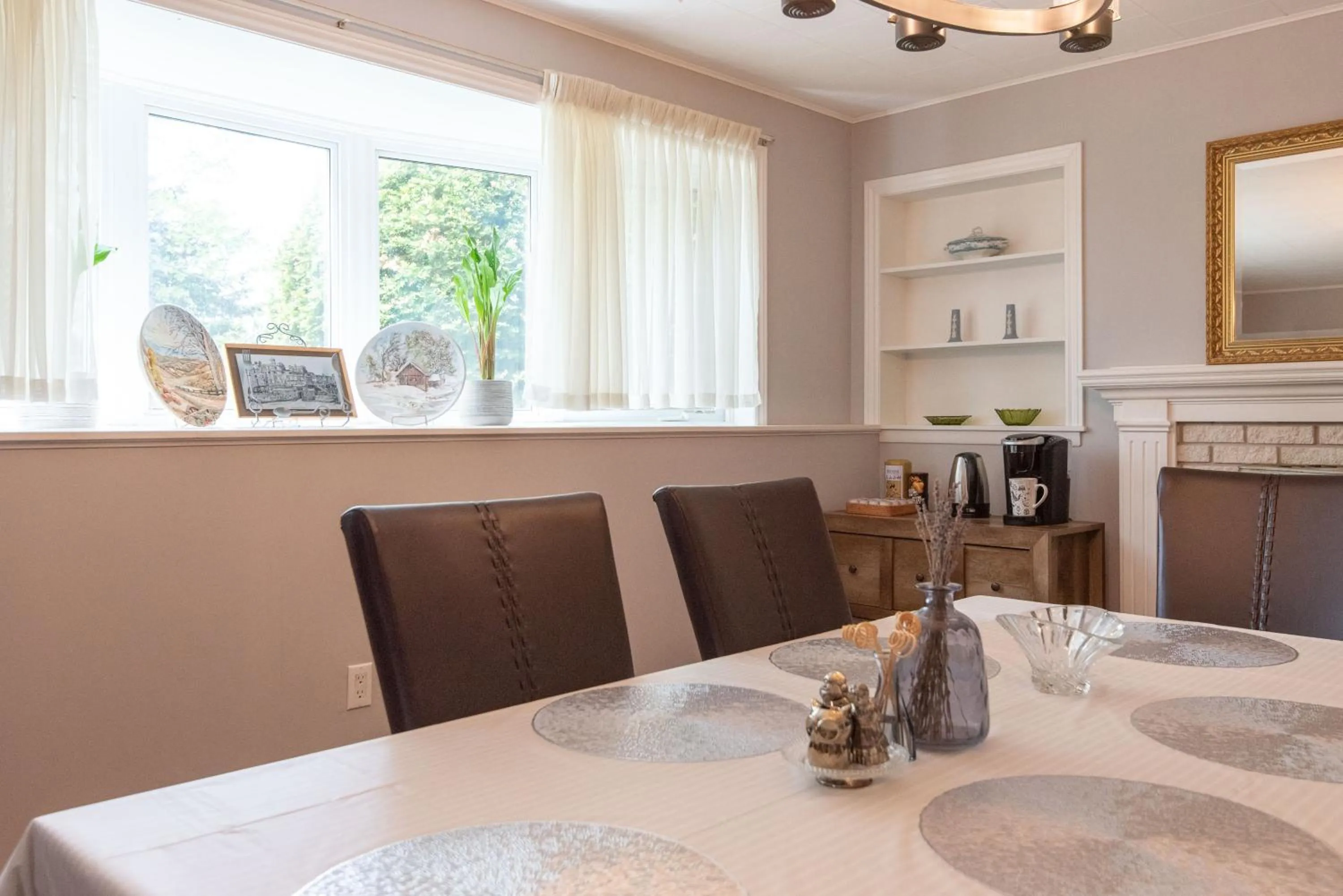 Seating area in Chez Nous