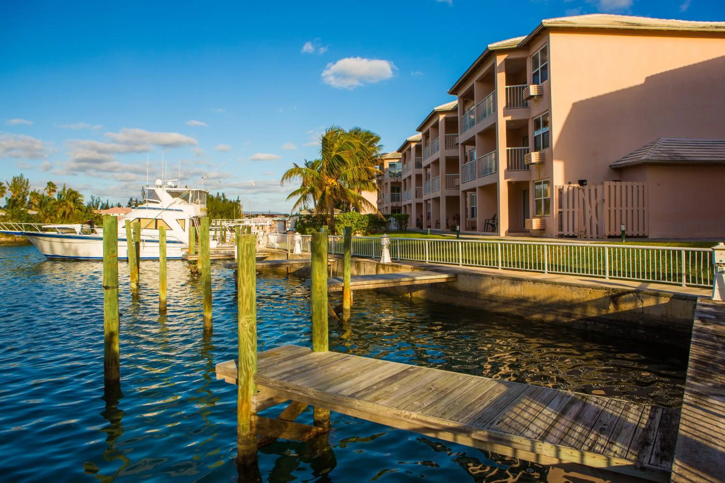 Property building in Island Seas Resort
