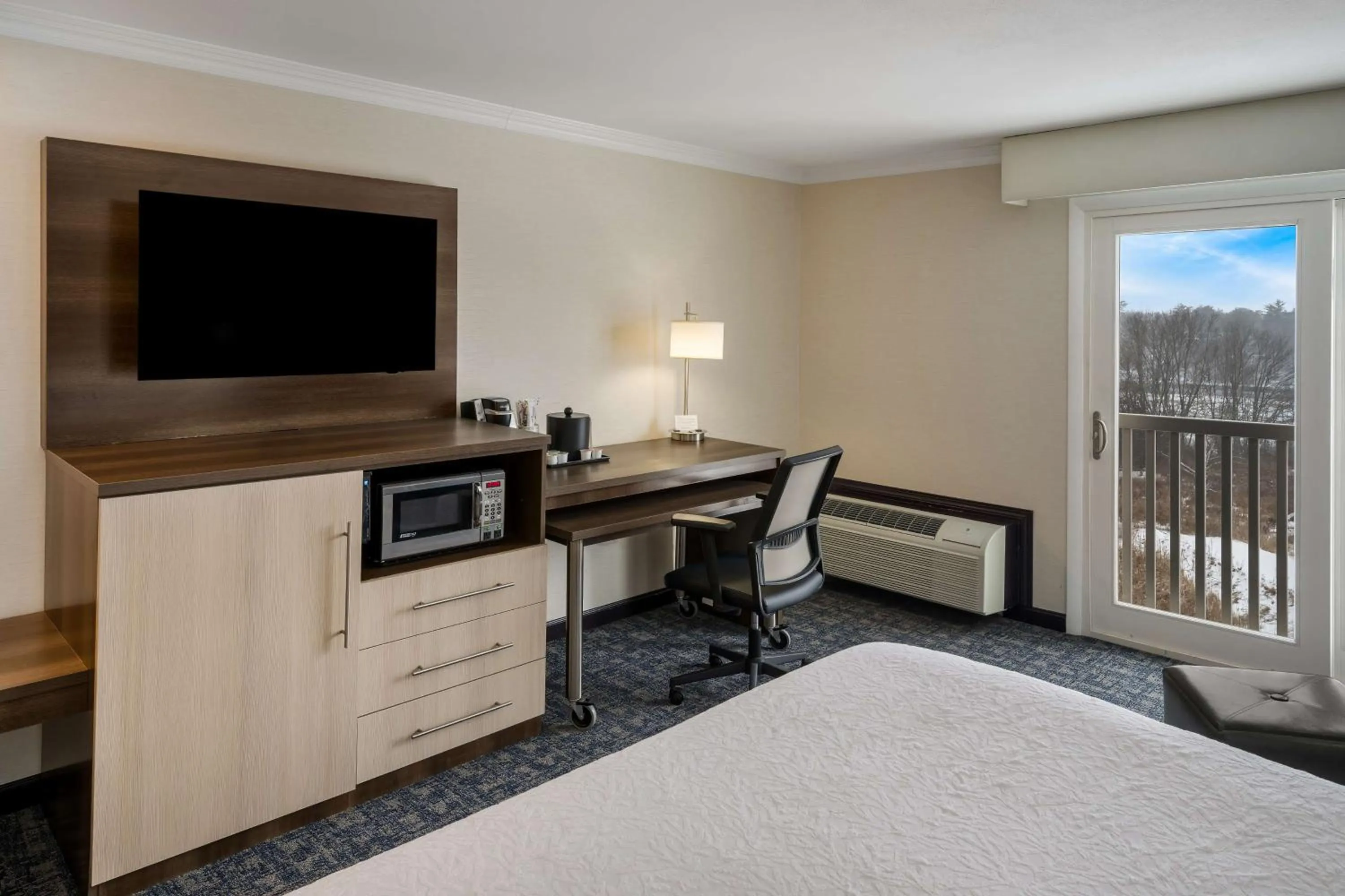 Bedroom, Bed in Best Western - Freeport Inn