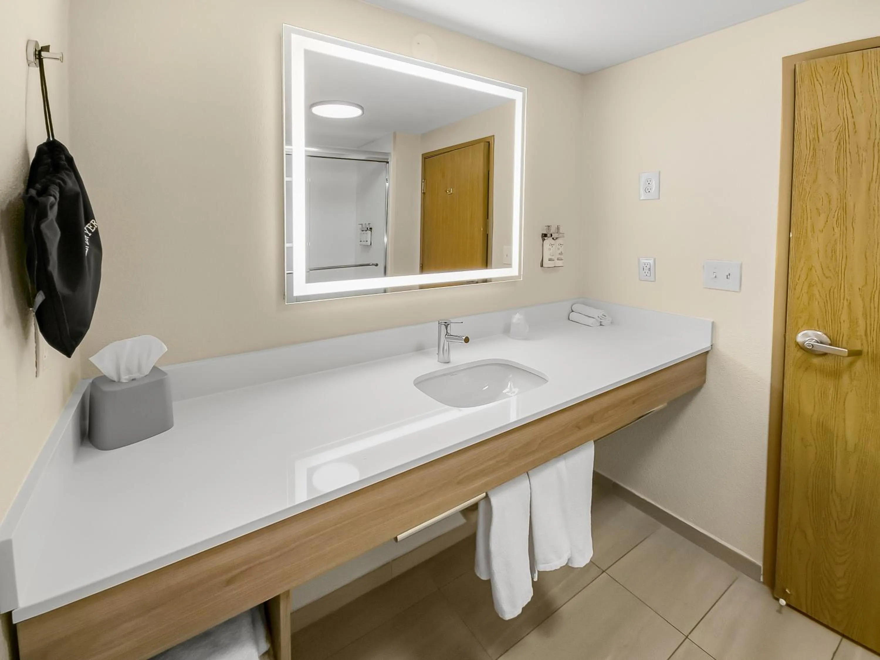 Bathroom in Holiday Inn Express Salt Lake City South - Midvale by IHG
