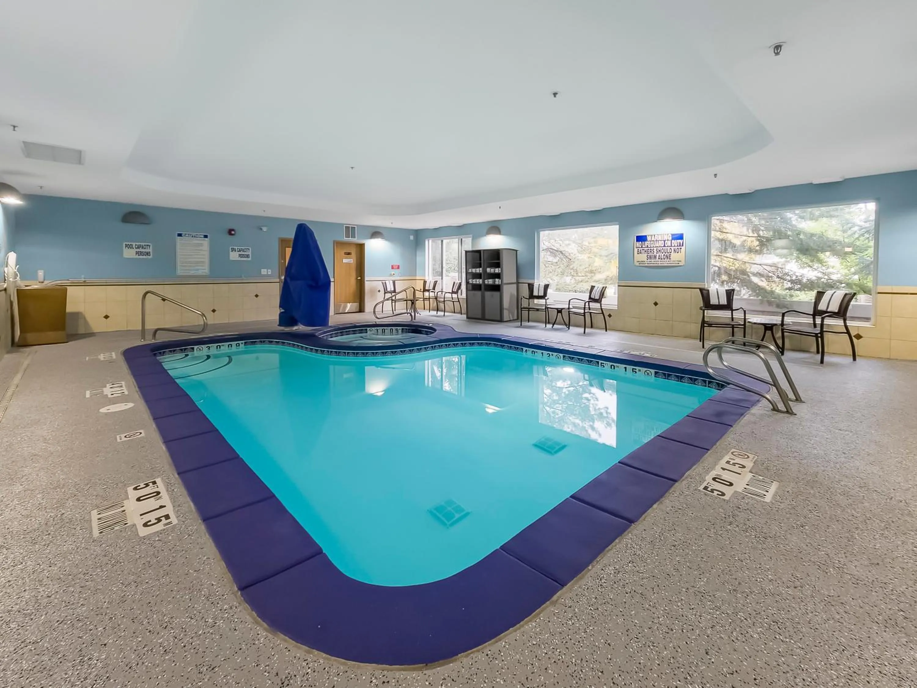 Swimming pool in Holiday Inn Express Salt Lake City South - Midvale by IHG