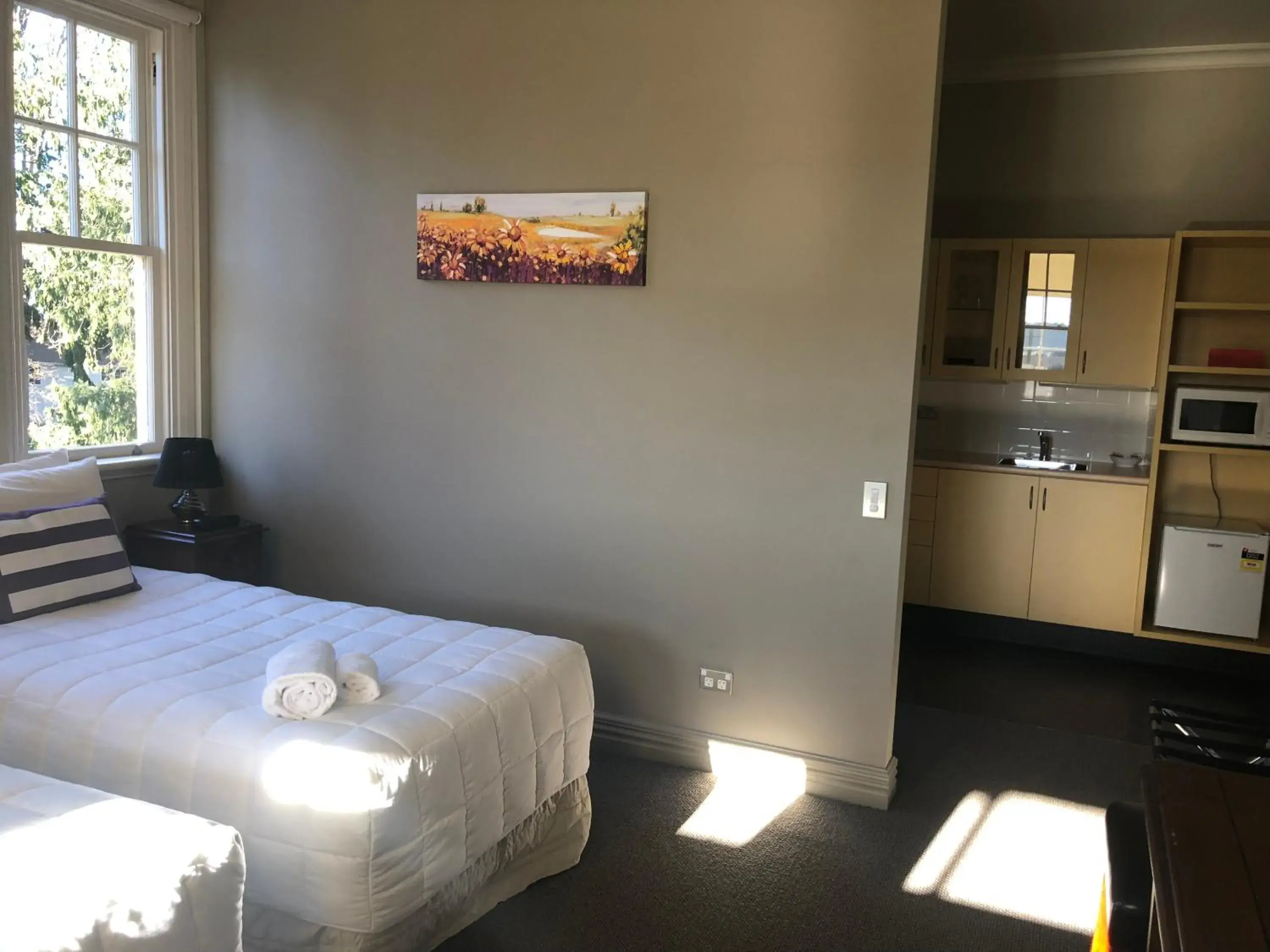 Standard Twin Room - single occupancy in Teschemakers Resort Standard Twin Room - single occupancy in Teschemakers Resort