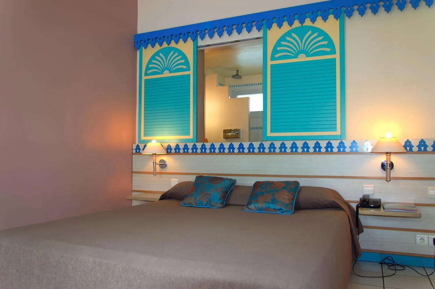 Bed in Carayou Hotel & Spa