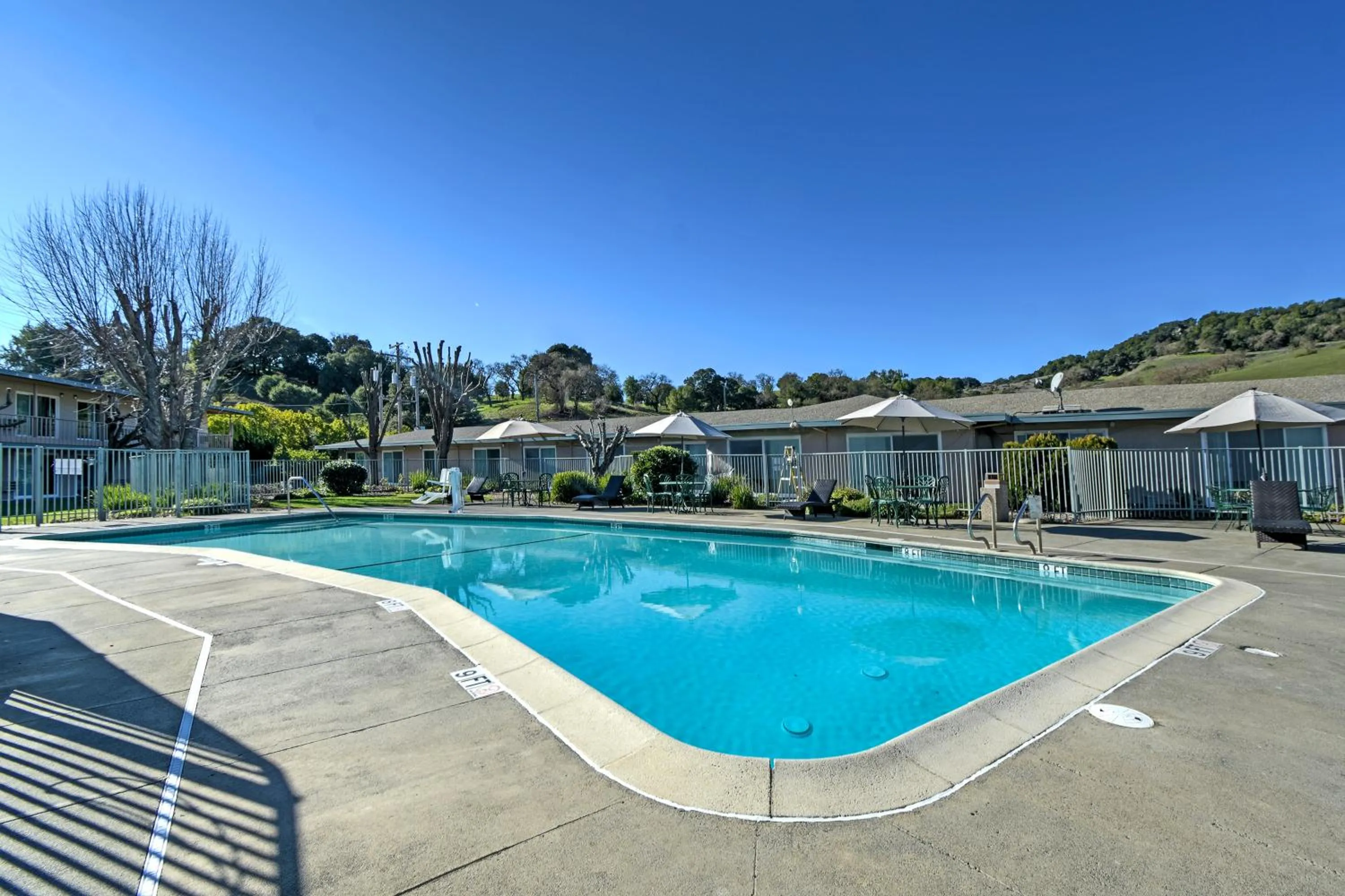 Swimming pool in Days Inn by Wyndham Novato/San Francisco
