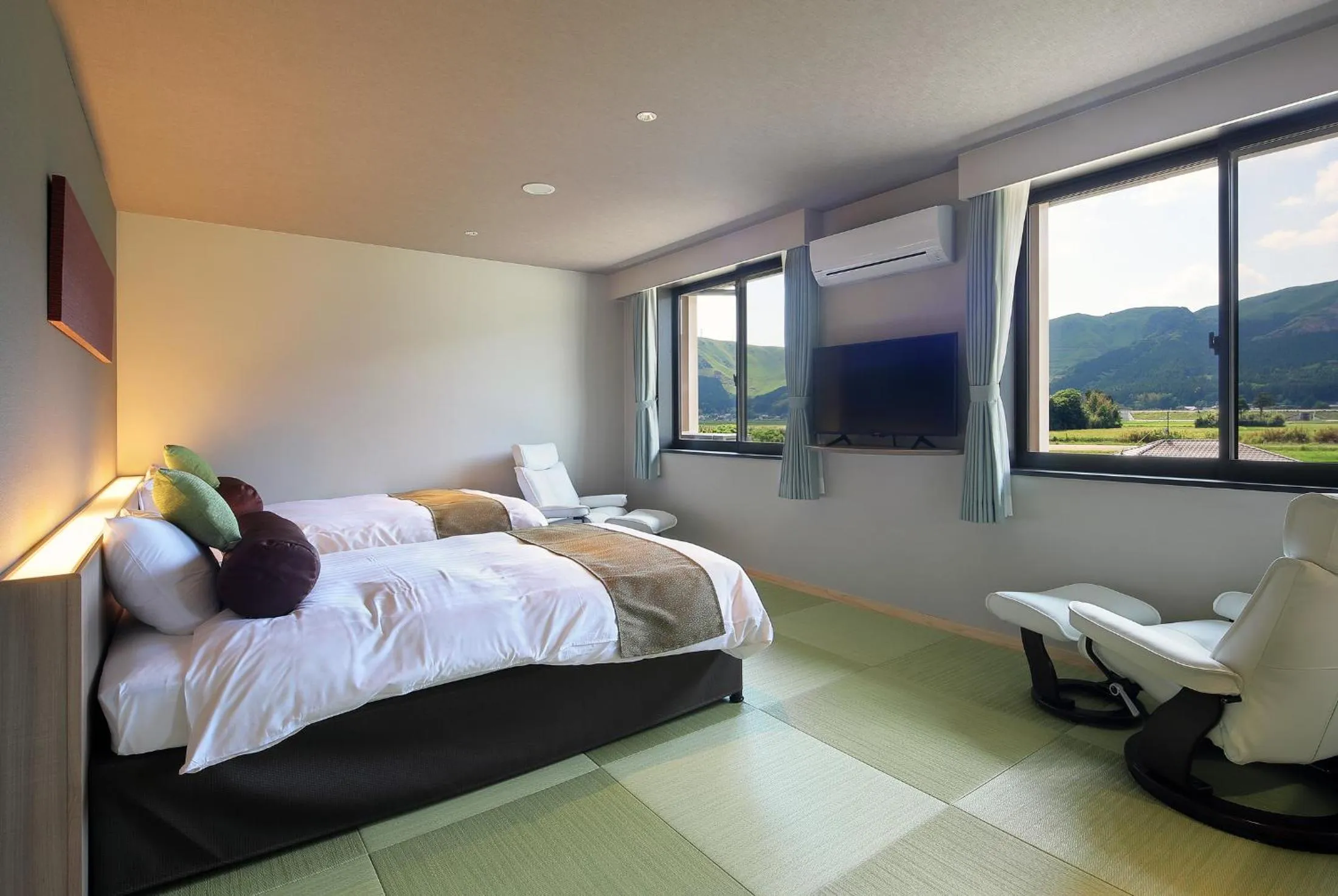 Bed in Aso Hakuun Sanso