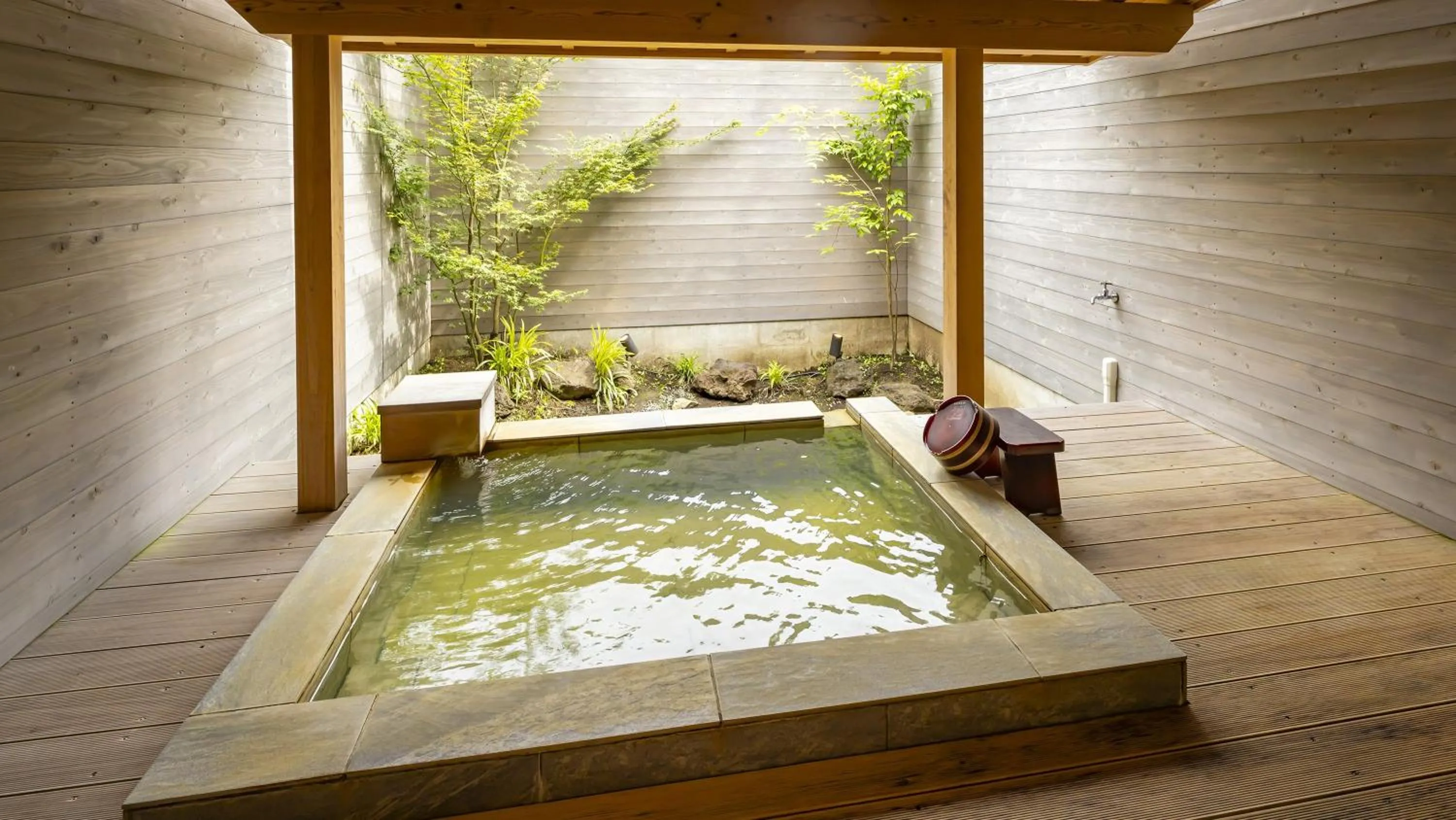 Open Air Bath in Sozankyo