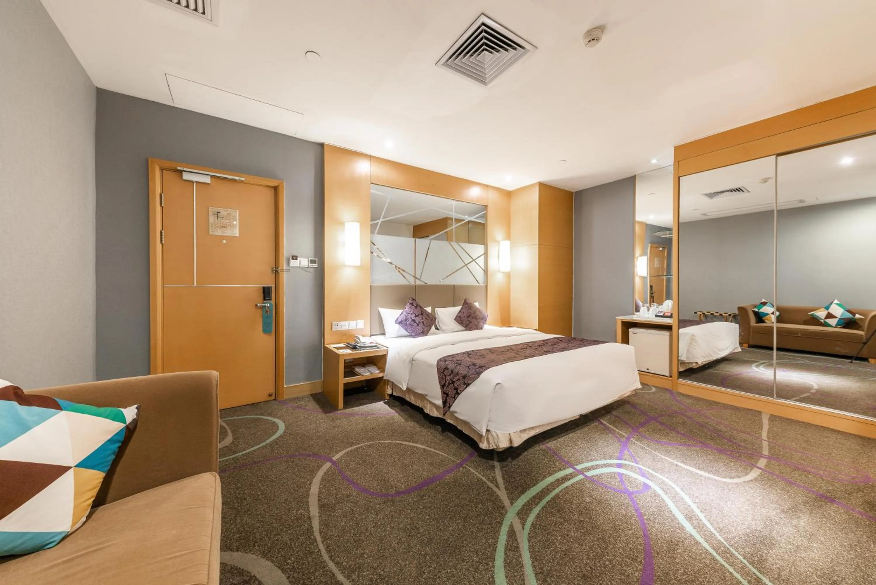 Bed in Dorsett Wuhan