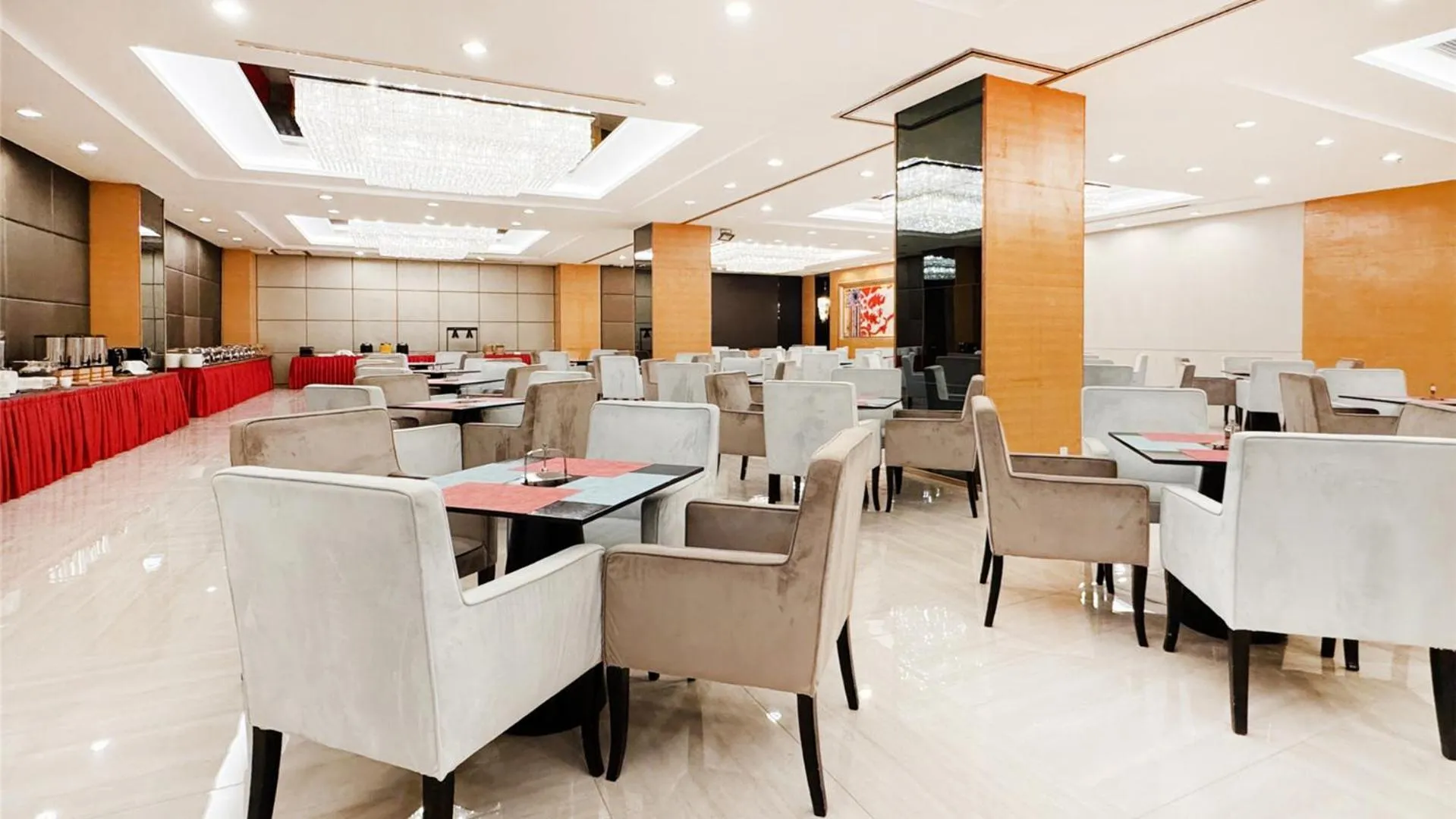 Restaurant/places to eat in Dorsett Wuhan