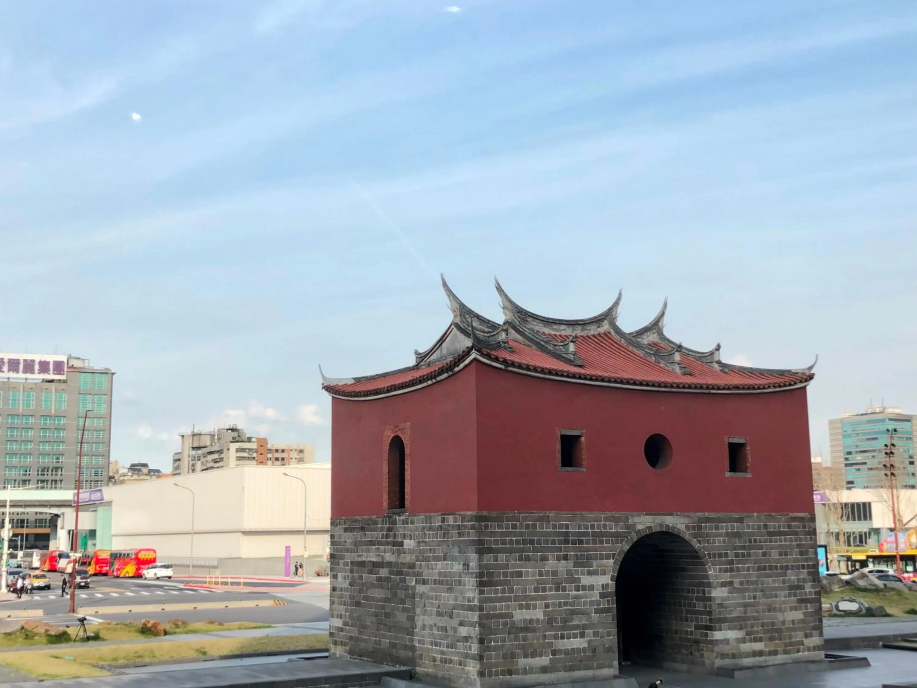 Nearby landmark in Hua Shan Din by Cosmos Creation - Huashan Creative Park