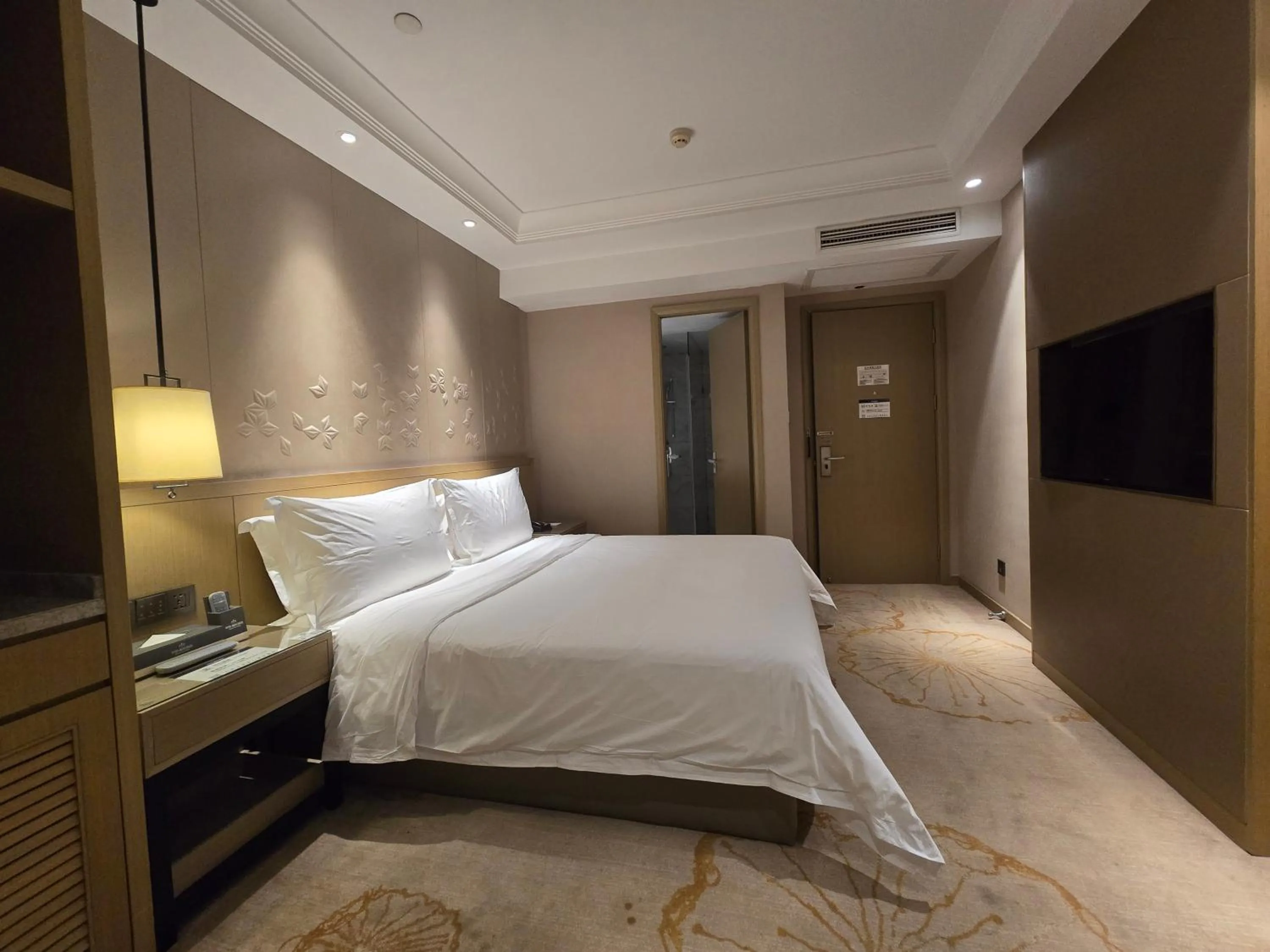 Bedroom, Bed in Byland Star Hotel