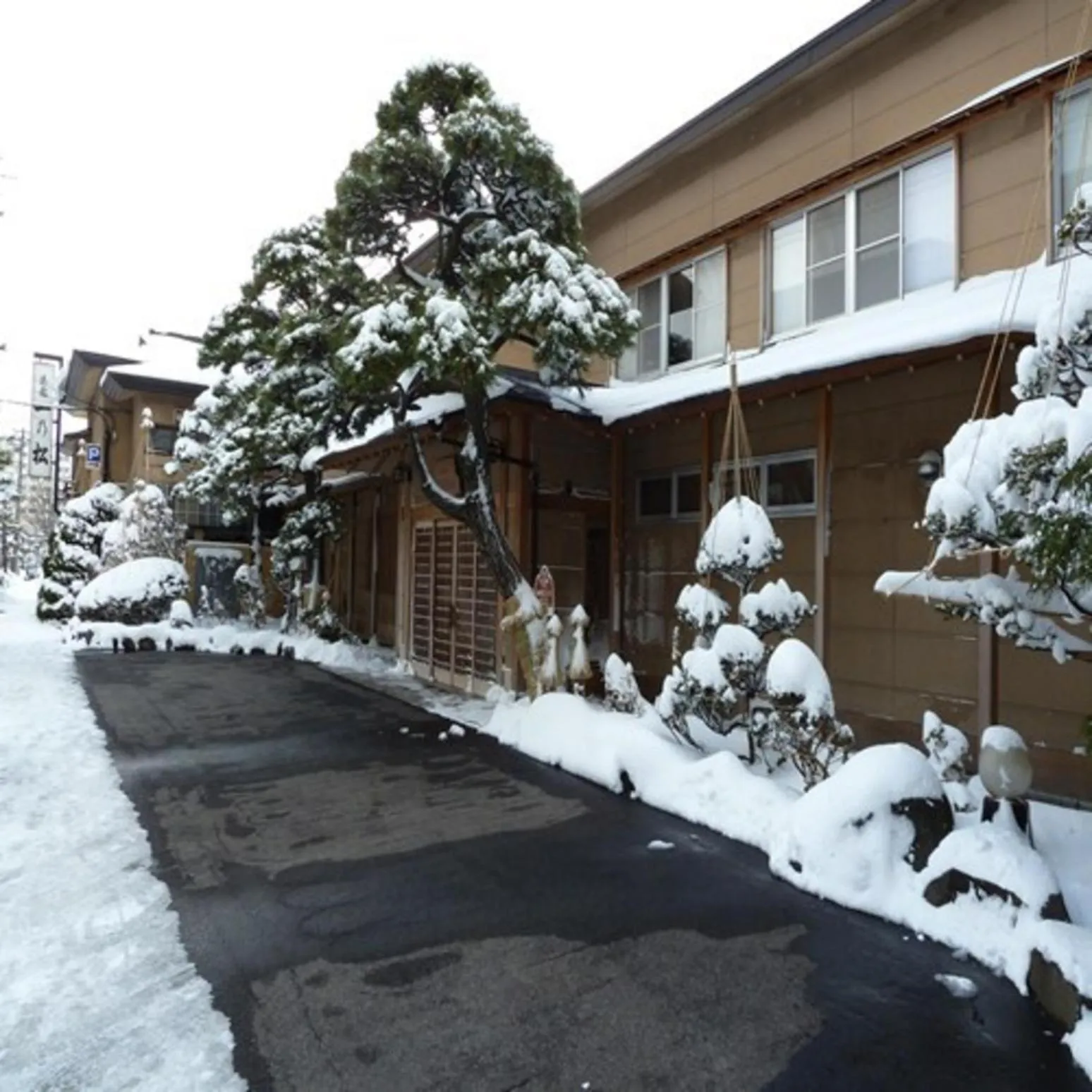 Winter in Ryokan Ichinomatsu