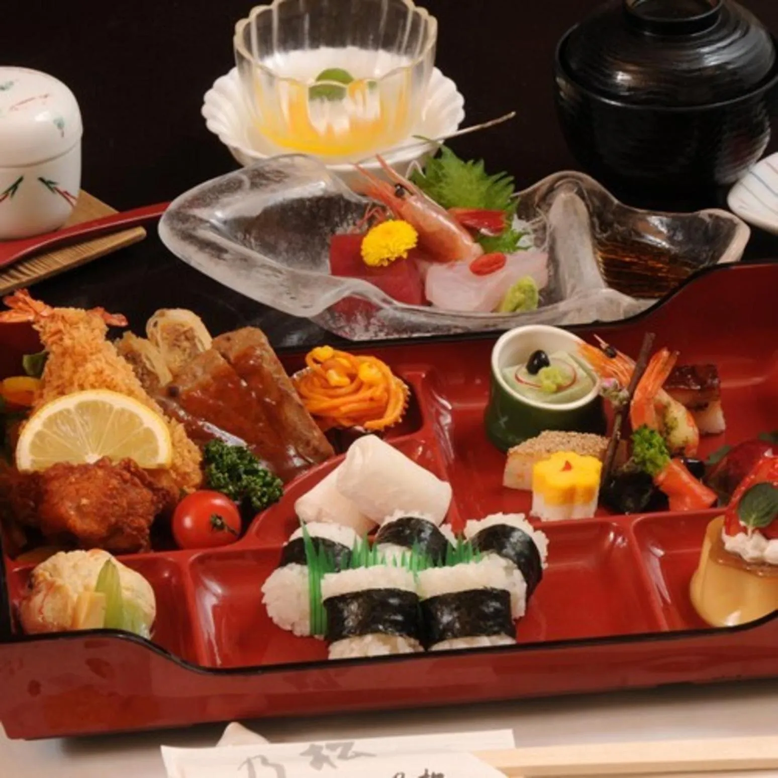 Food and drinks in Ryokan Ichinomatsu