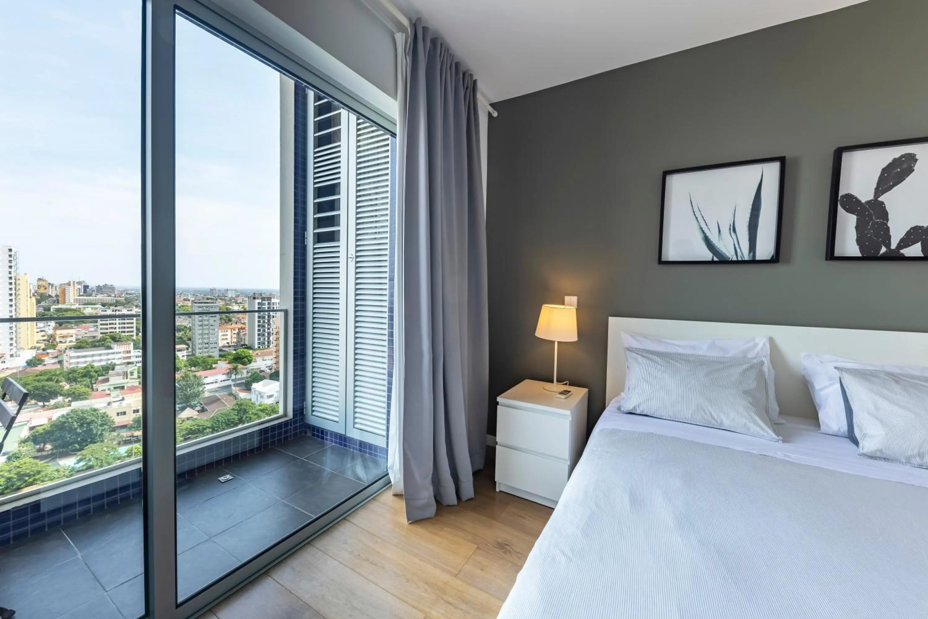 Bed in Xenon Urban Apartments