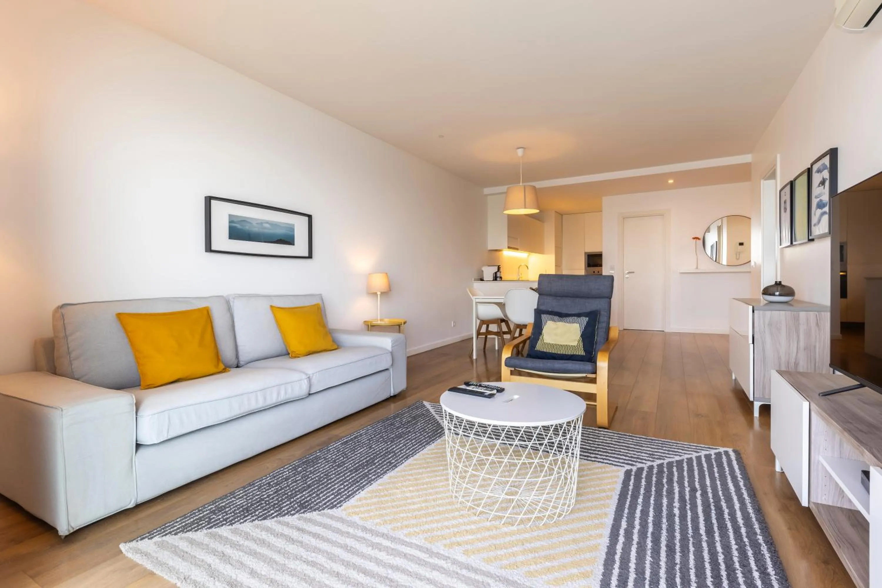 TV and multimedia in Xenon Urban Apartments