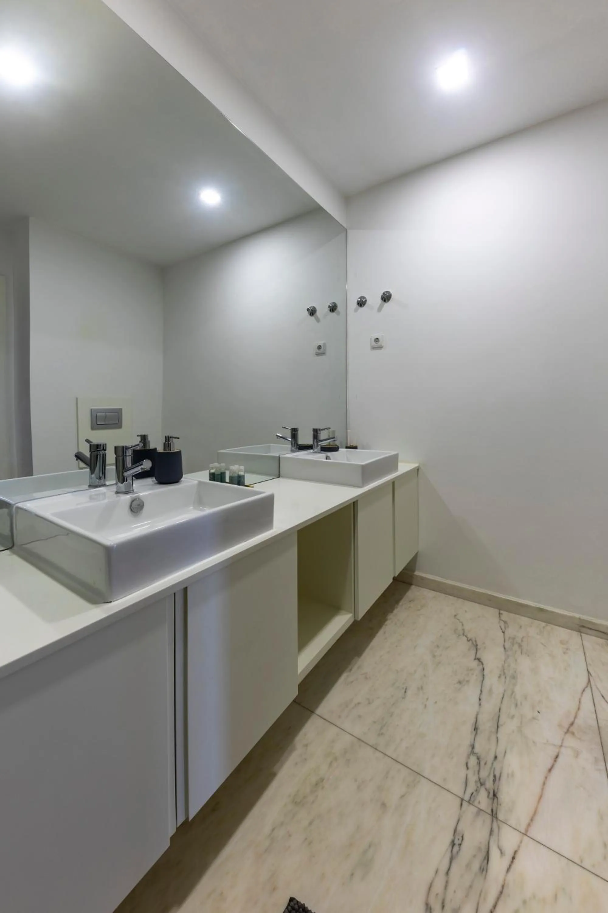 Xenon Urban Apartments